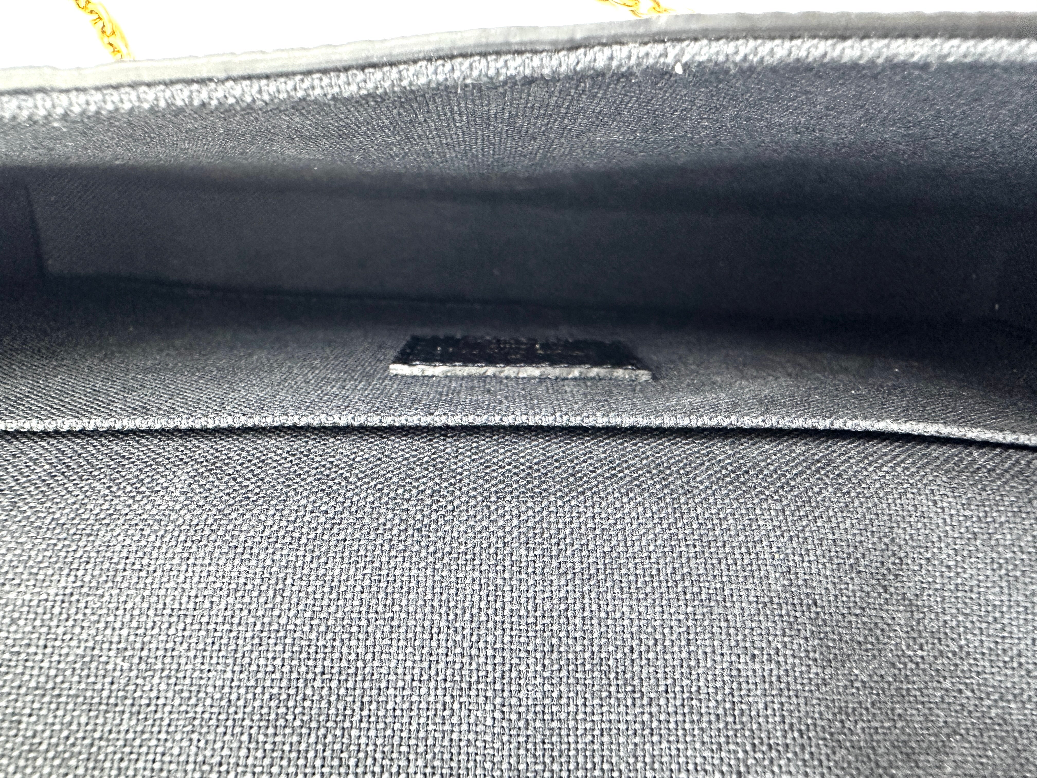 Louis Vuitton Black Monogram Empreinte Leather Pochette Felicie LV2520