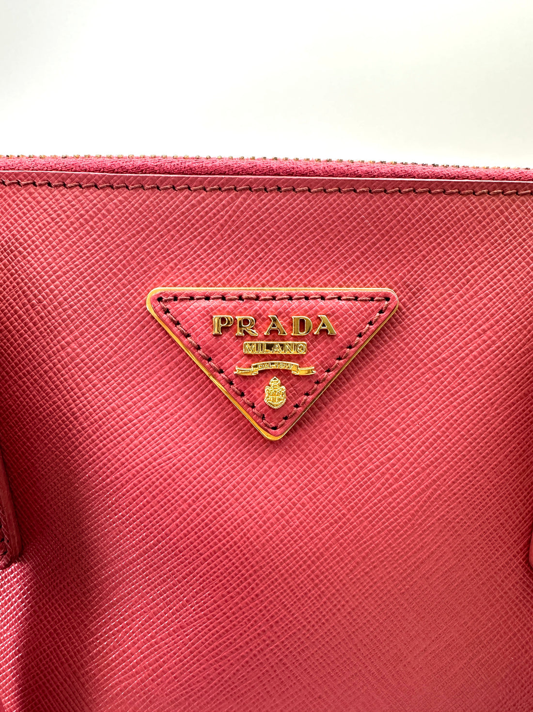 Prada Galleria Pink Saffiano Leather Medium Size Handle Bag PR289