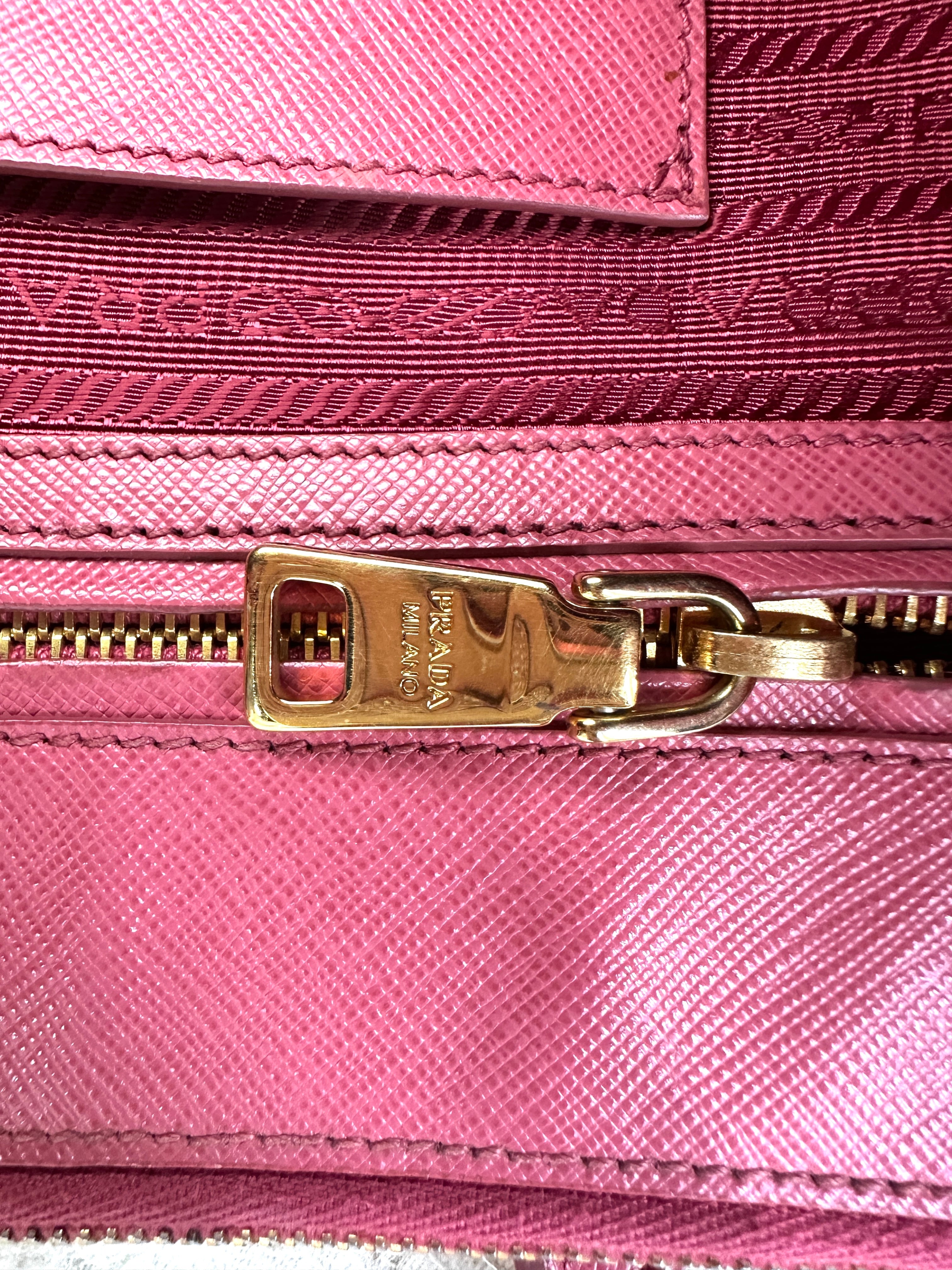 Prada Galleria Pink Saffiano Leather Medium Size Handle Bag PR289