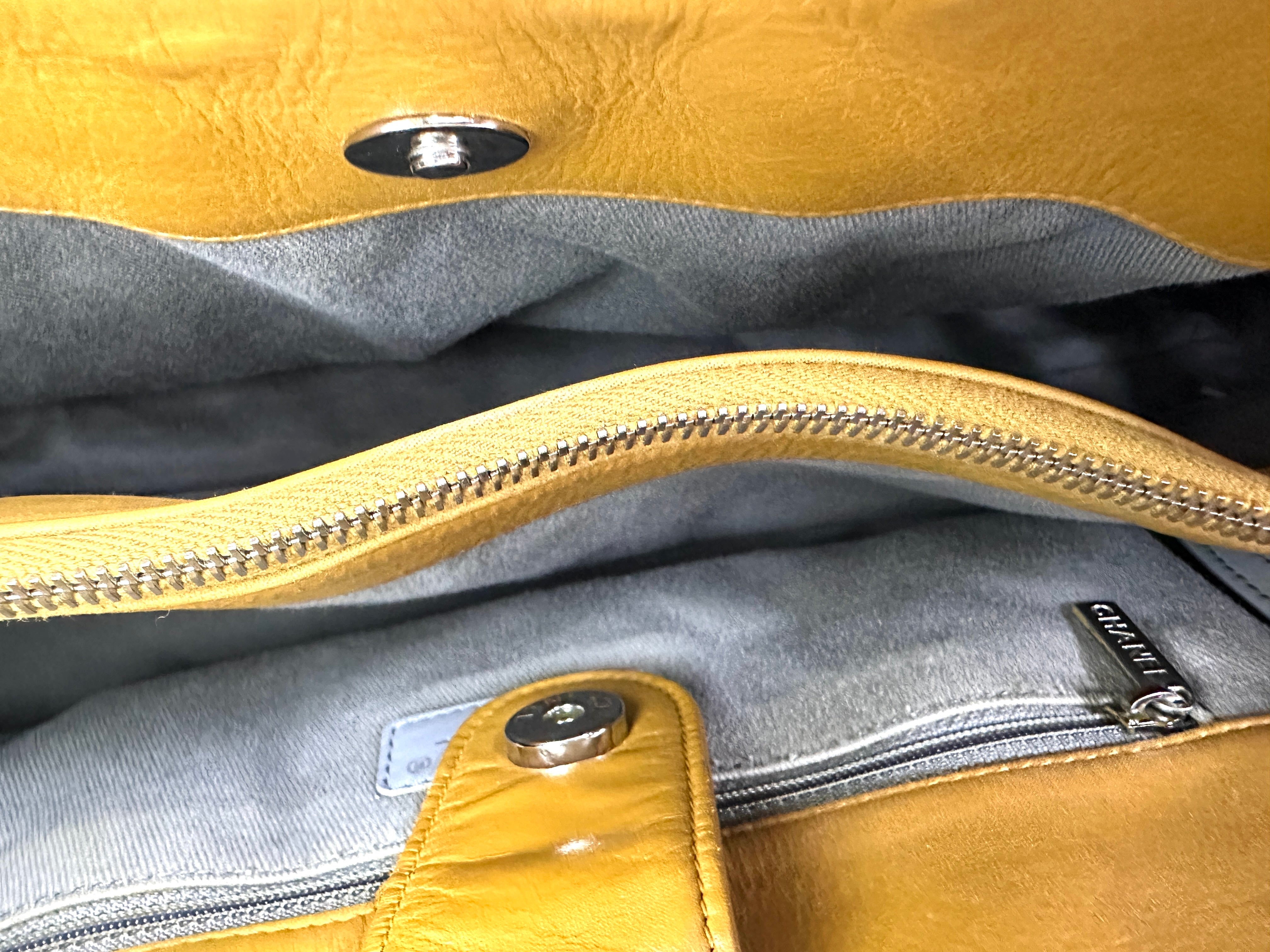 Chanel Yellow Quilted Leather Tote Handle Bag(17***69) CC1841