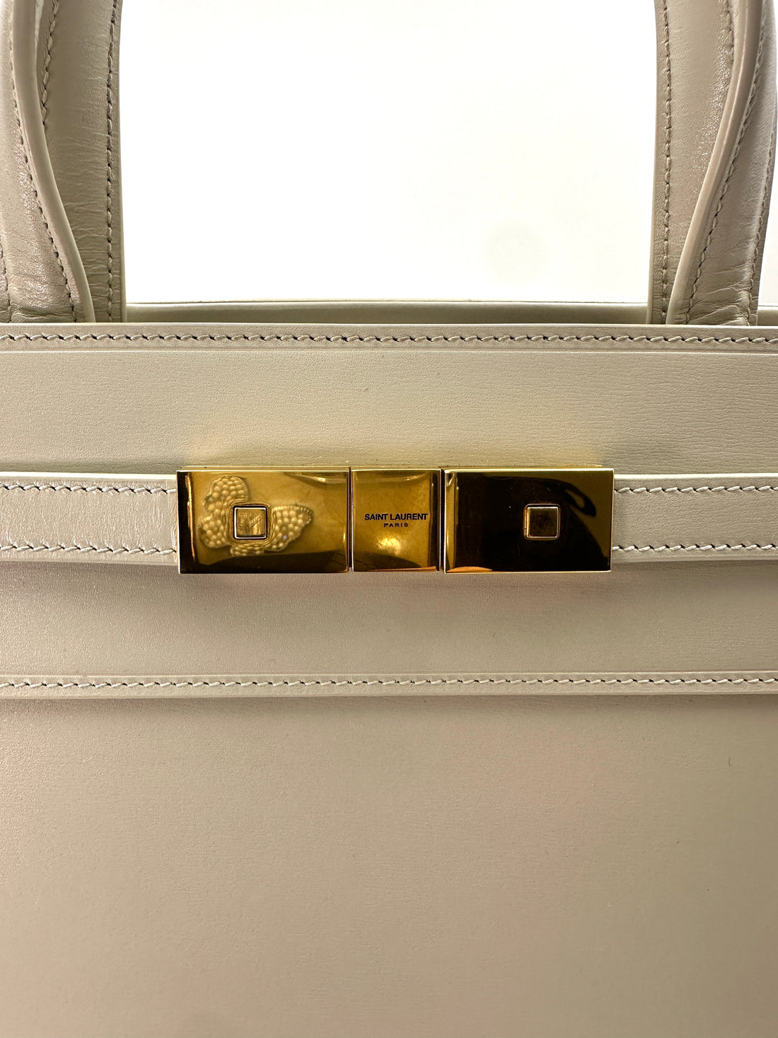 Saint Laurent Manhattan White Leather Handle Bag With Gold Hardware SL193