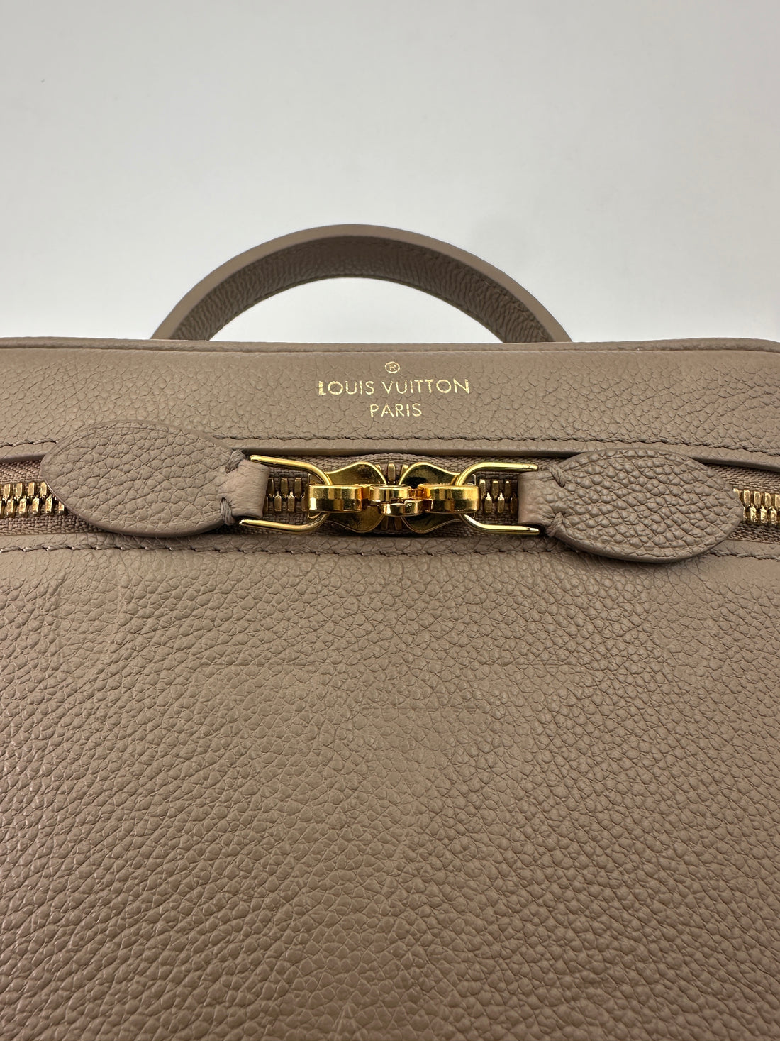 Louis Vuitton Vanity PM Beige Monogram Empreinte Leather Handle Bag LV2526