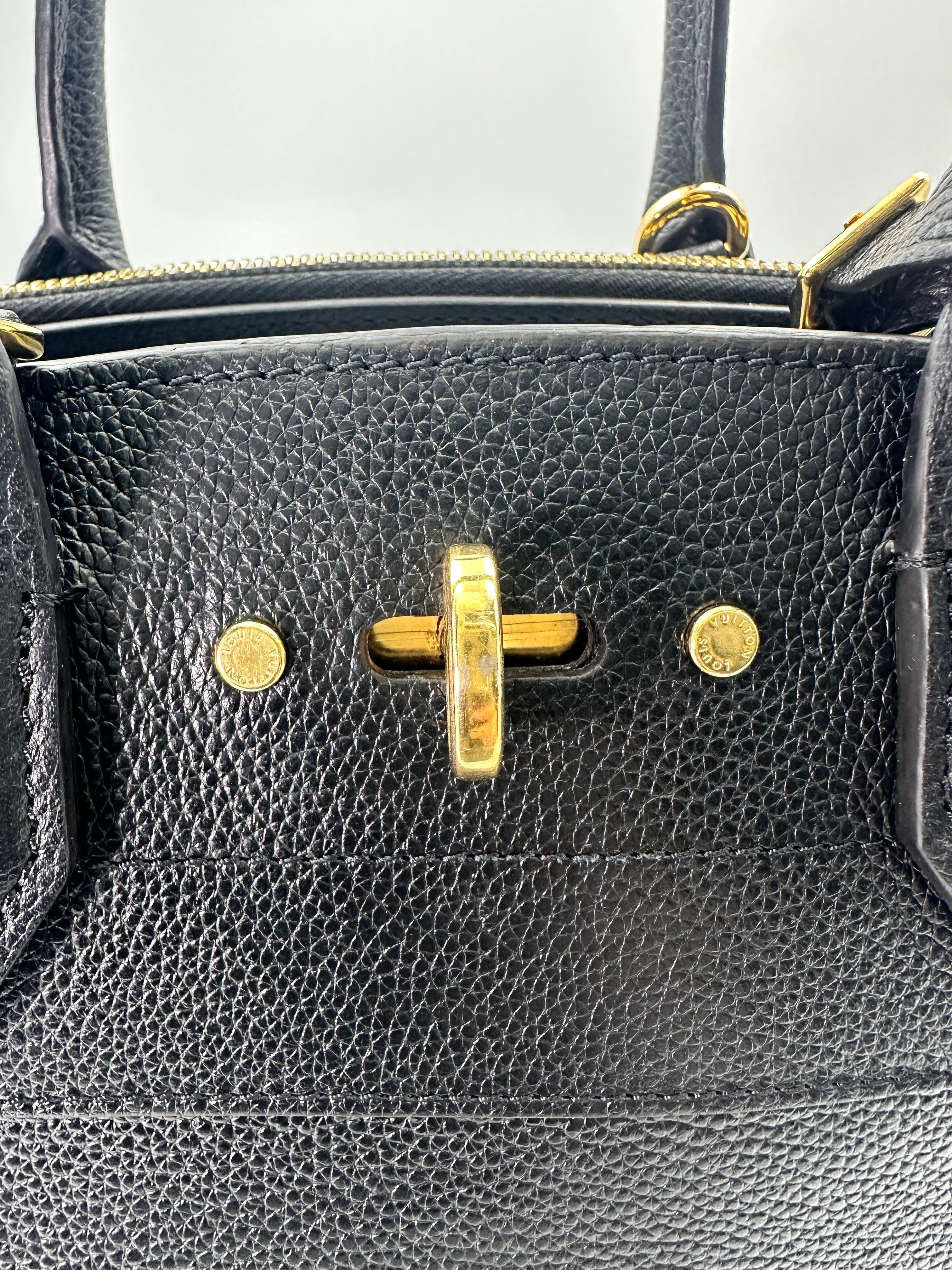 Louis Vuitton City Steamer Black Grained Leather Handle Bag LV2530