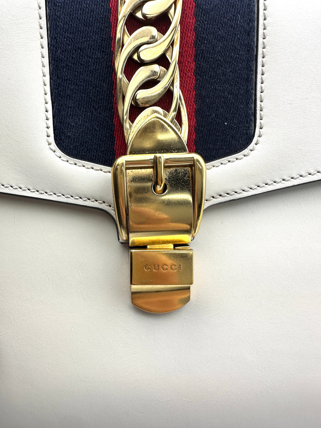 Gucci Sylvie White Leather Large Size Handle Bag GG874