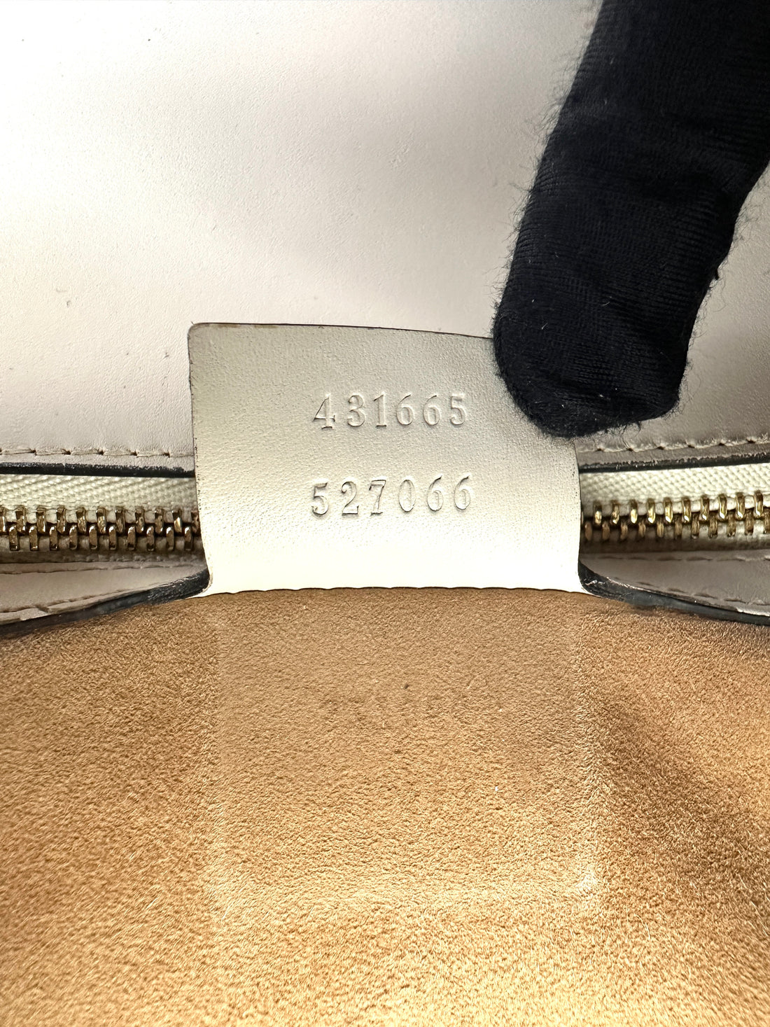 Gucci Sylvie White Leather Large Size Handle Bag GG874