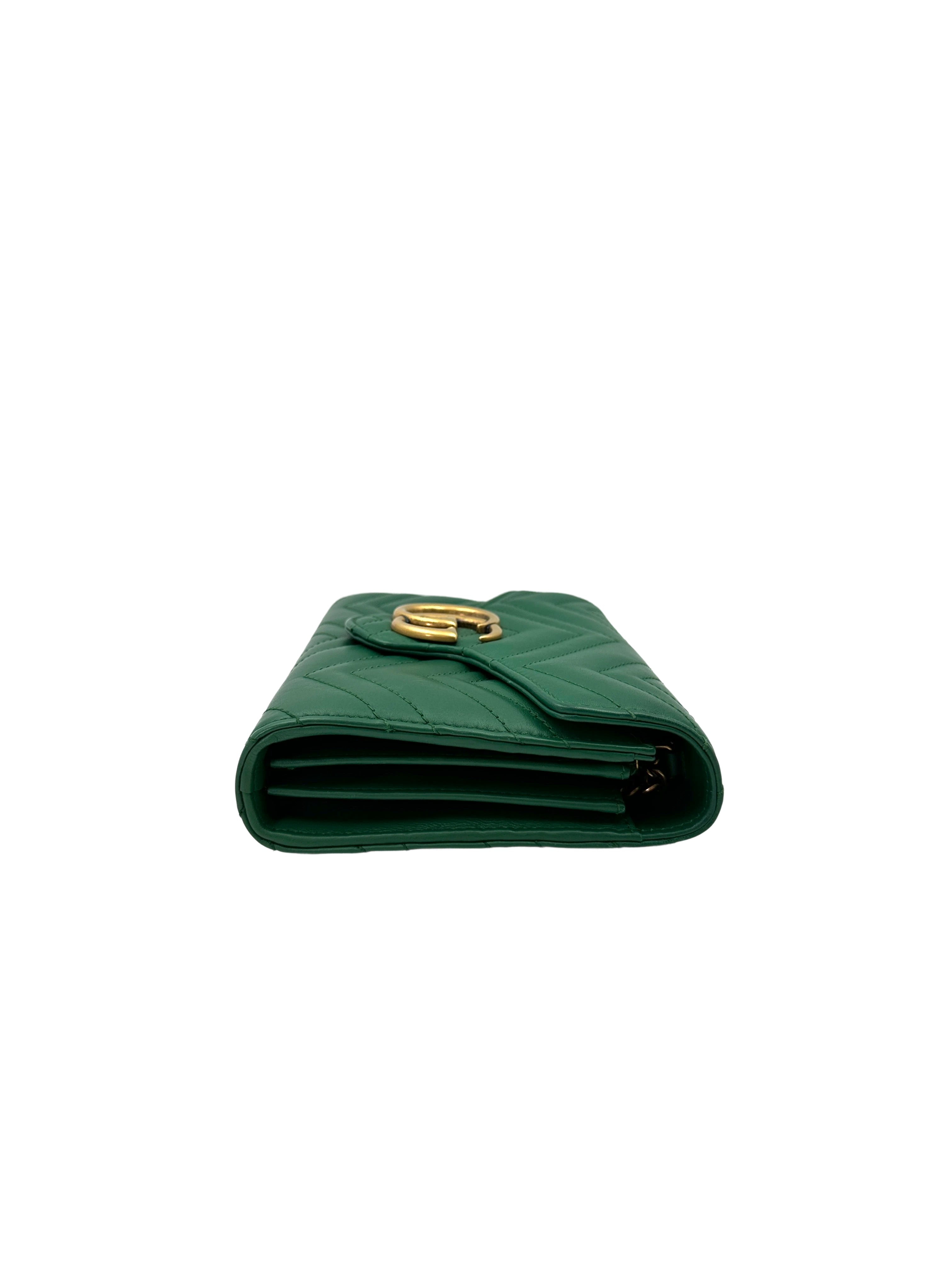 Gucci GG Marmont Green Chevron Quilted Leather Wallet On Chain GG890