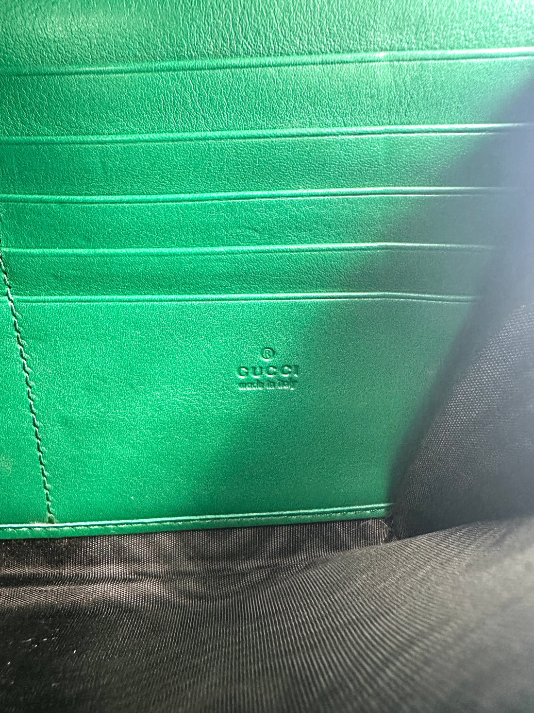 Gucci GG Marmont Green Chevron Quilted Leather Wallet On Chain GG890