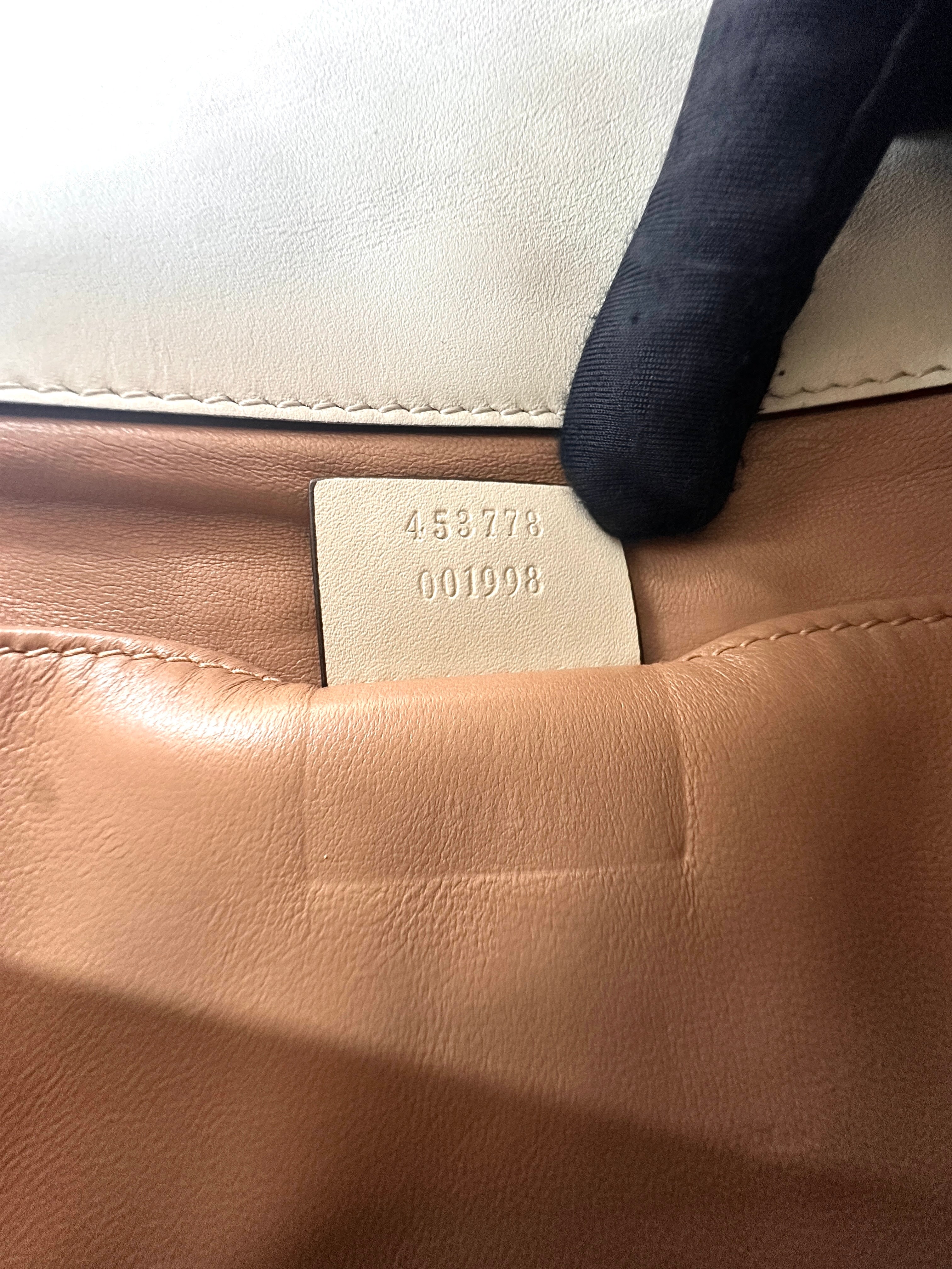 Gucci Queen Margaret Broadway Bee White Leather Pearl Studded Shoulder Bag GG886