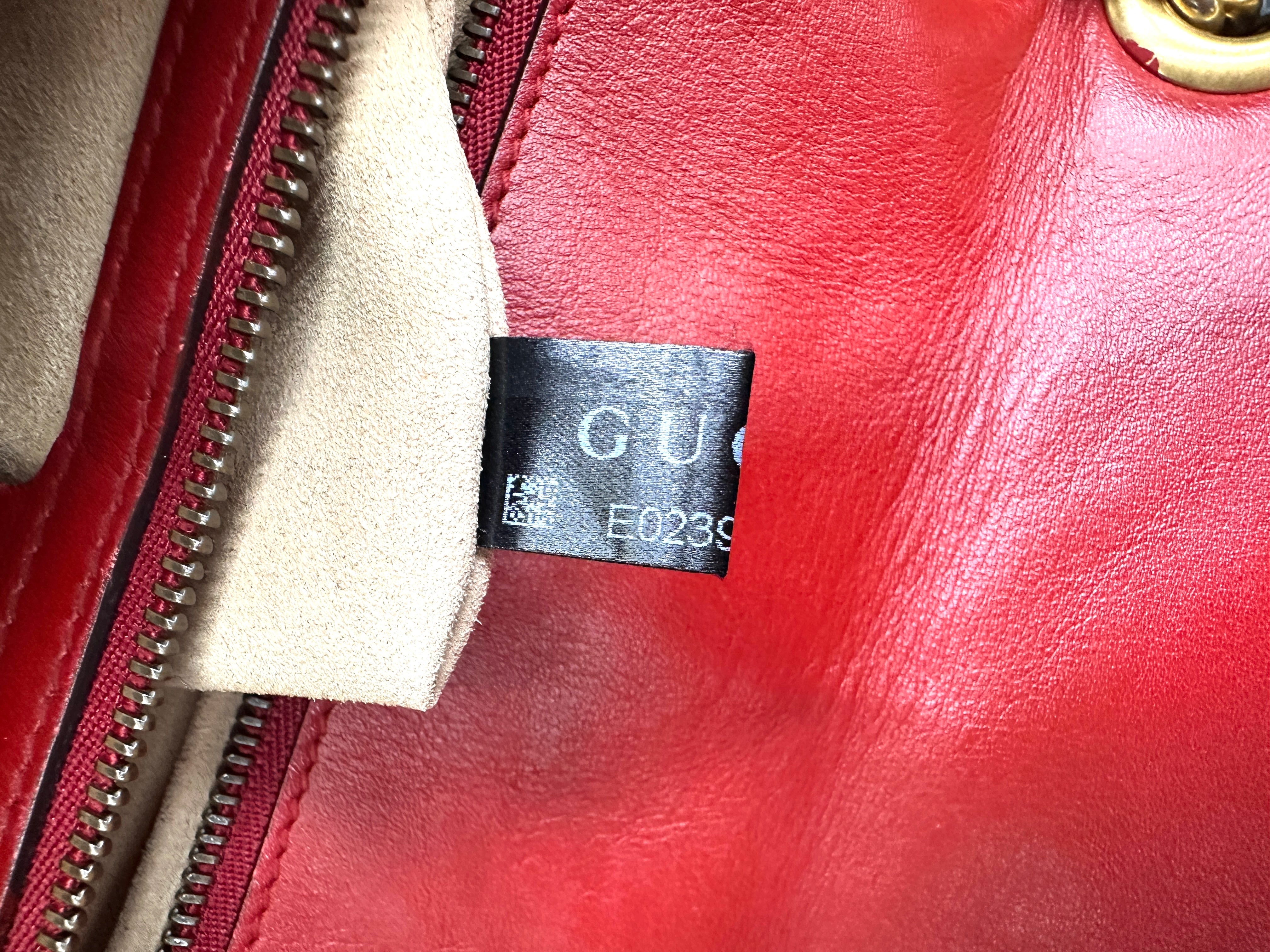 Gucci GG Marmont Red Chevron Quilted Leather Chain Shoulder Bag GG880