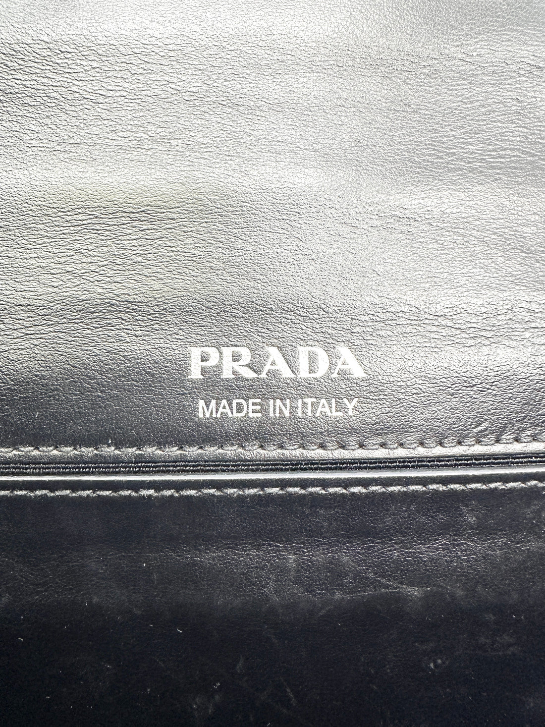 Prada Plex Ribbon Black/Pink Leather Shoulder Bag PR293