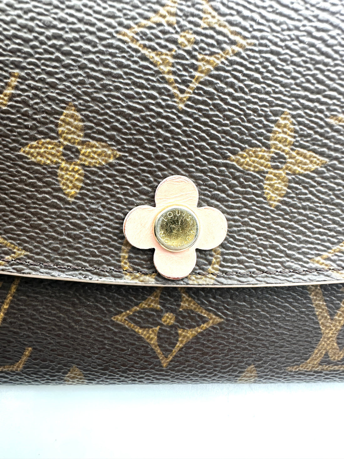 Louis Vuitton Emilie Monogram Canvas Blooming Flowers Wallet LV2538