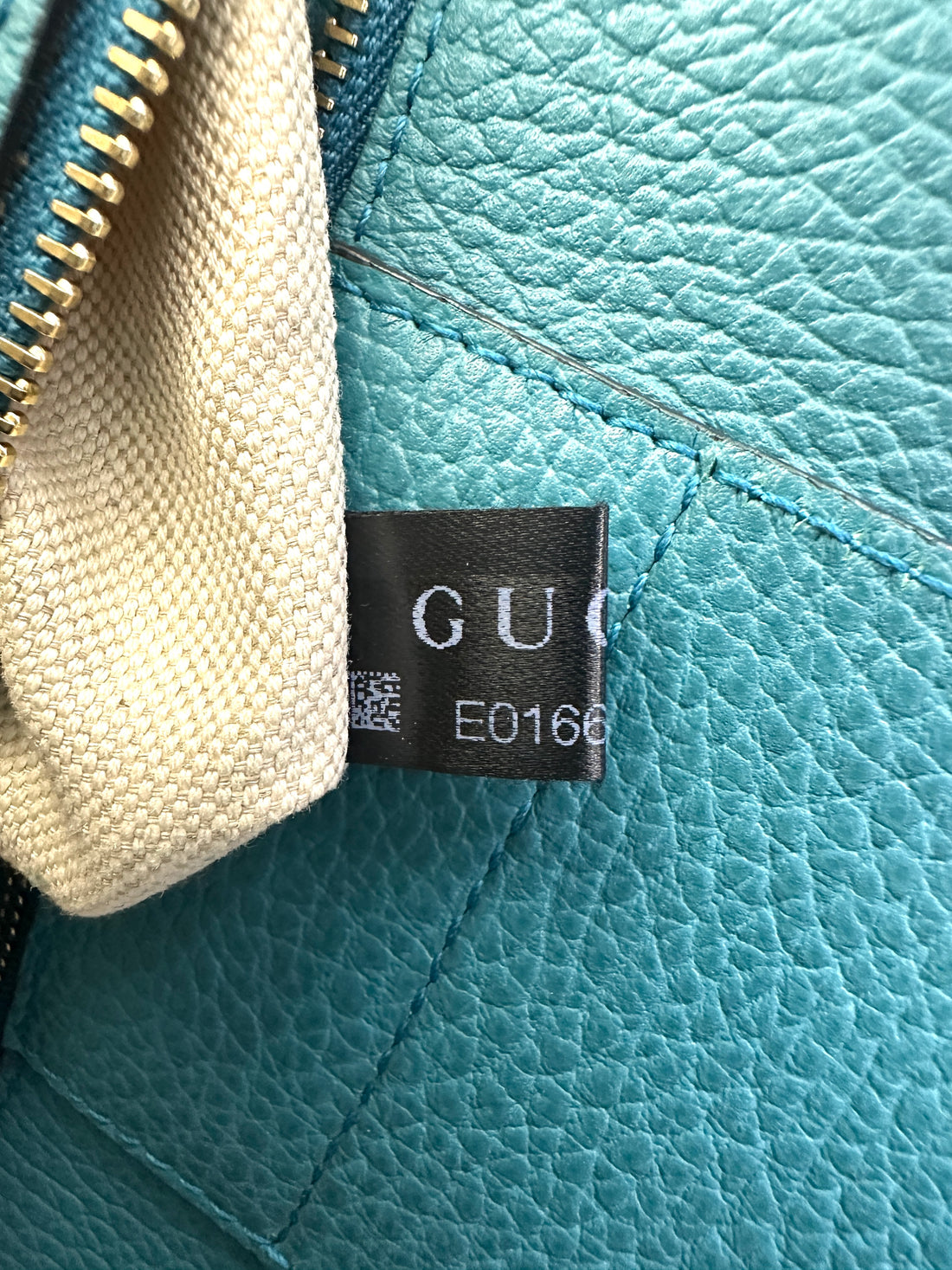 Gucci Swing Blue Leather Tote Handle Bag GG879
