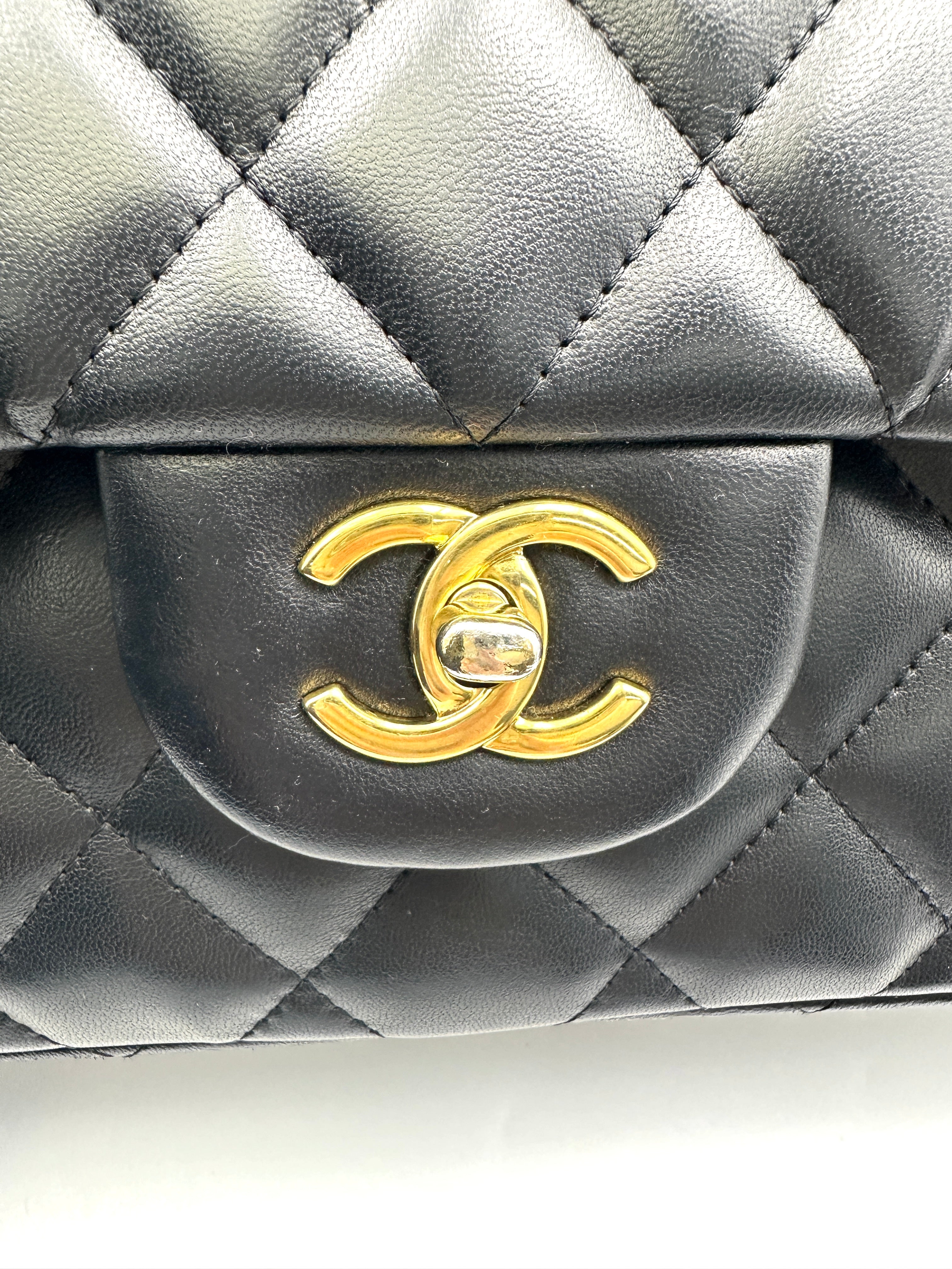 Chanel Classic Flap Black Quilted Patent Lambskin Large Size Flap Bag With Gold Buckle(16***34) CC1847