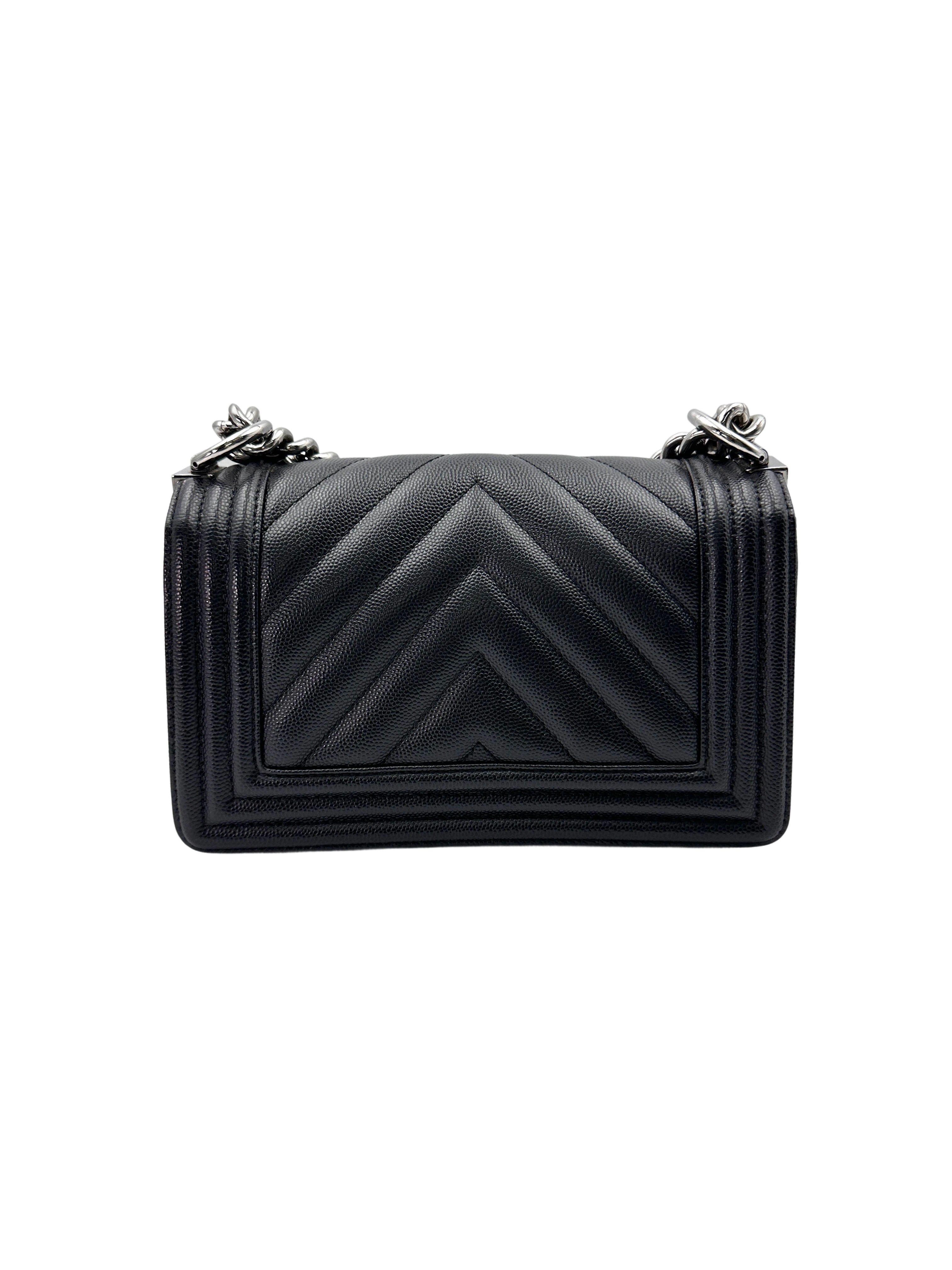Chanel LeBoy Black Chevron Quilted Leather Small Size Flap Bag With Silver Buckle(25***79) CC1851