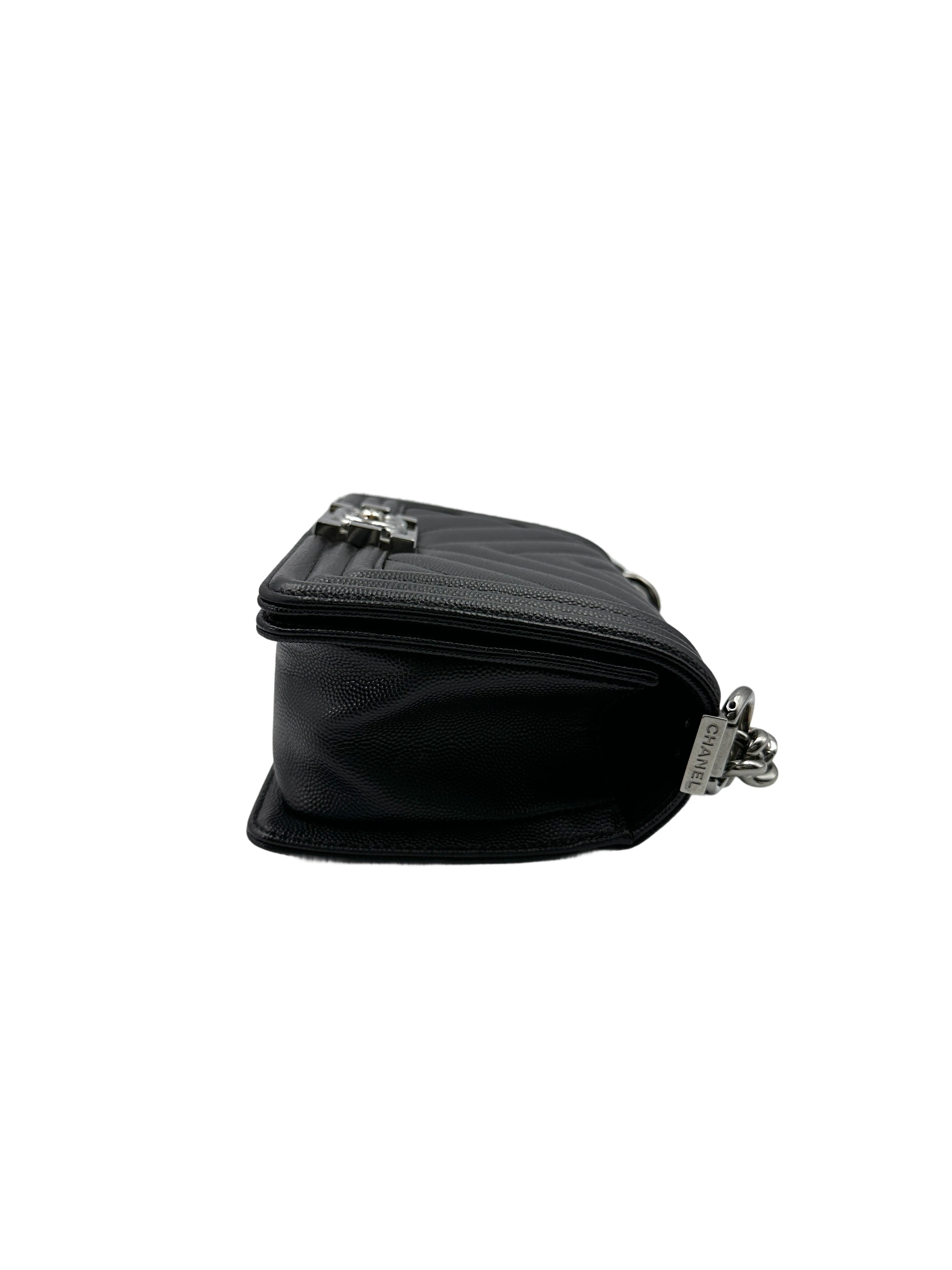 Chanel LeBoy Black Chevron Quilted Leather Small Size Flap Bag With Silver Buckle(25***79) CC1851