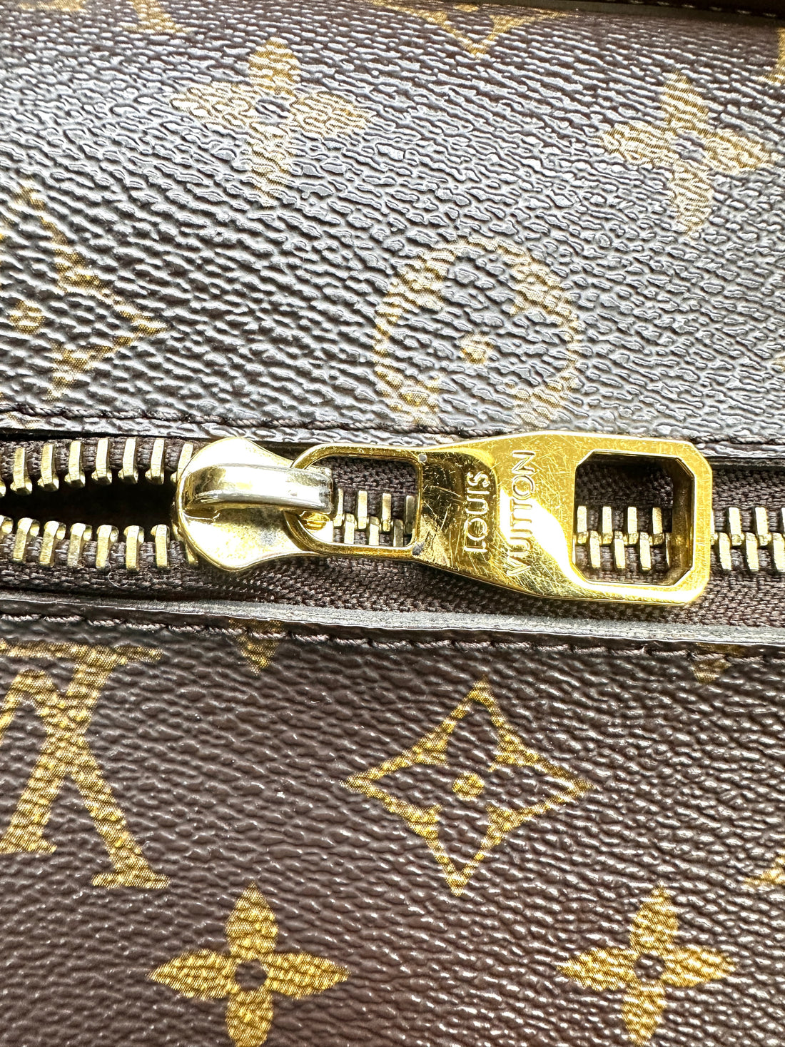 Louis Vuitton Monogram Canvas Pochette Accessoires LV2541