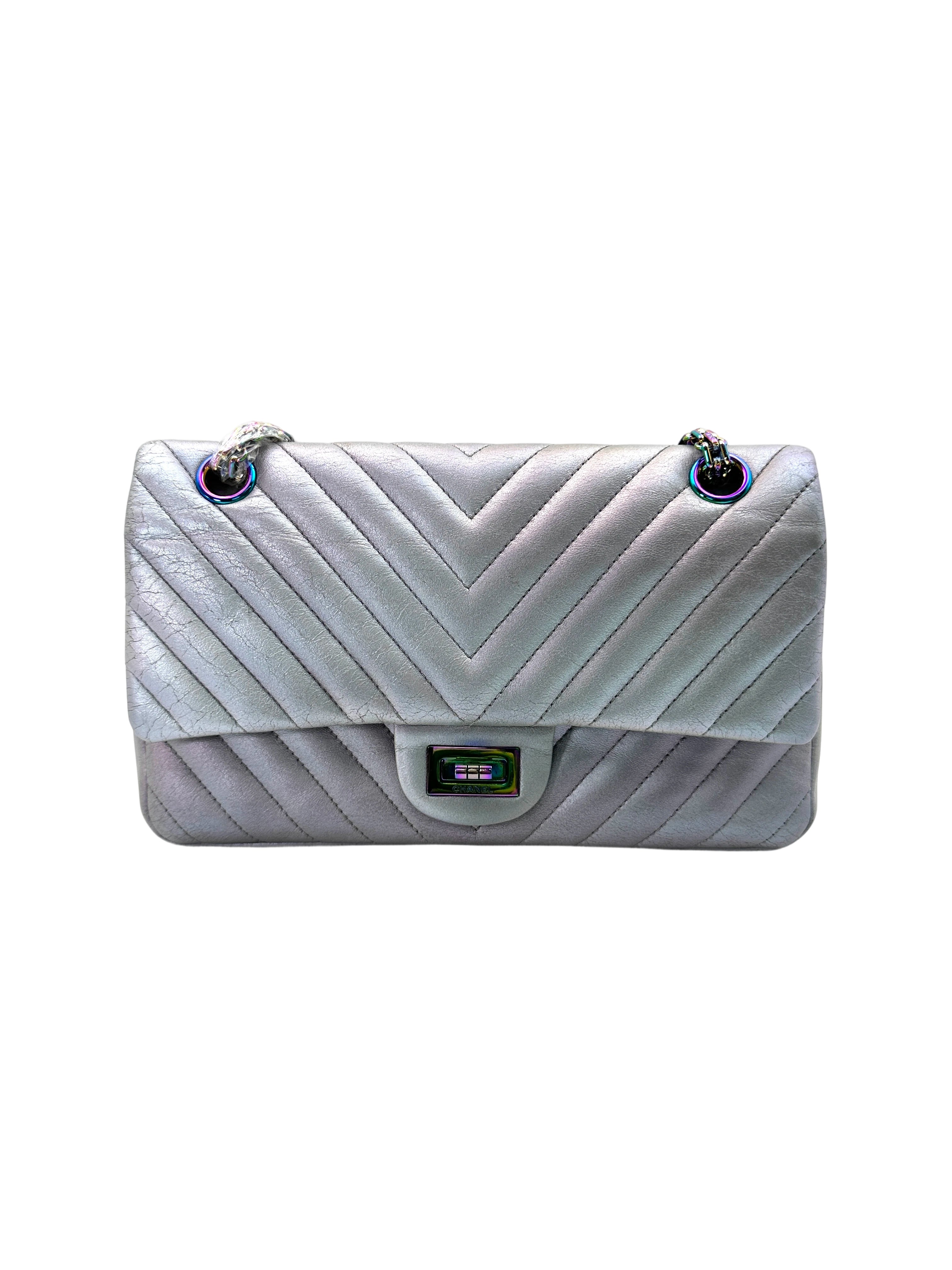 Chanel 2.55 Reissue Iridescent Chevron Quilted Lambskin Small Size Flap Bag(24***56) IRIS196