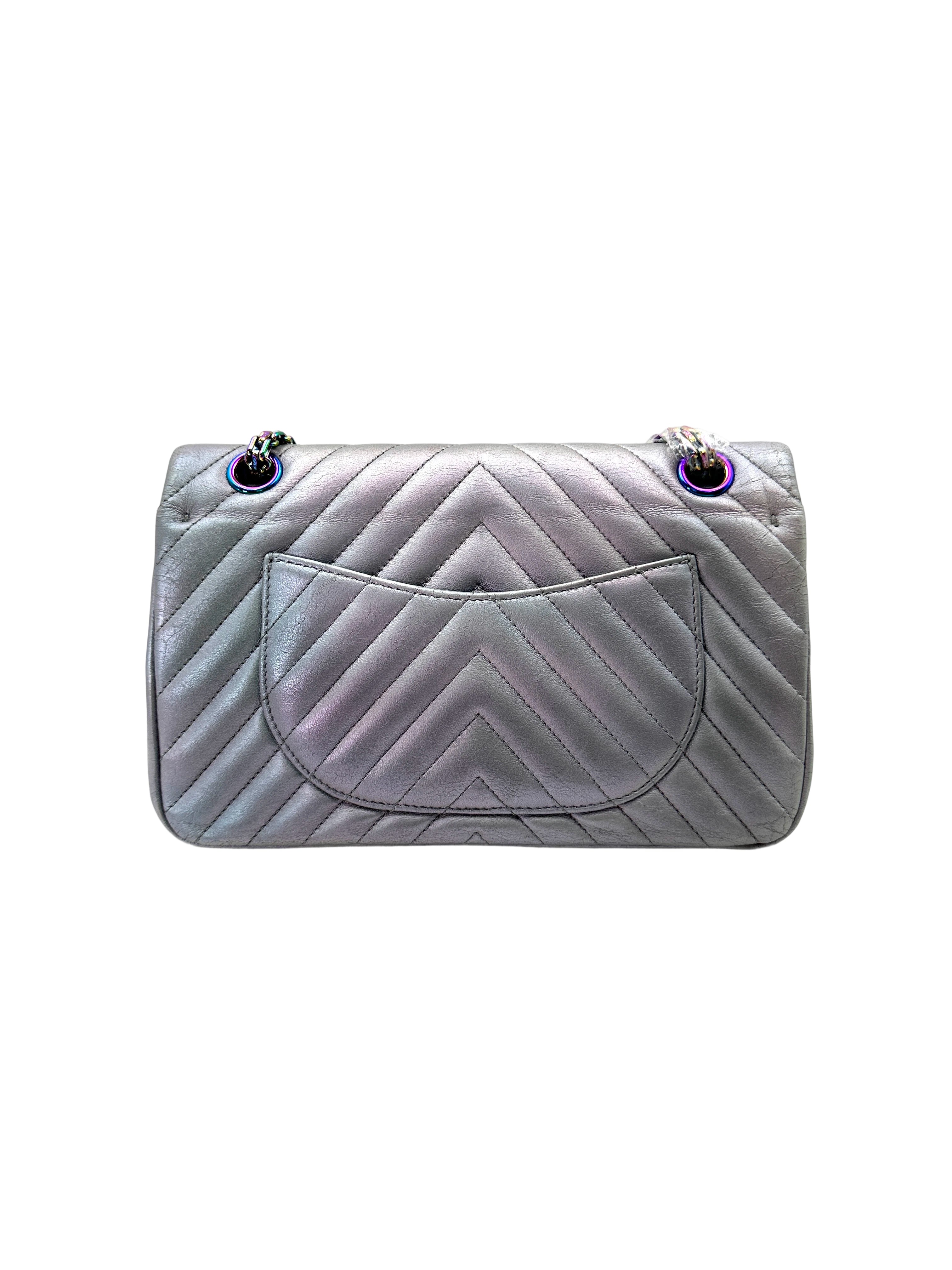 Chanel 2.55 Reissue Iridescent Chevron Quilted Lambskin Small Size Flap Bag(24***56) IRIS196