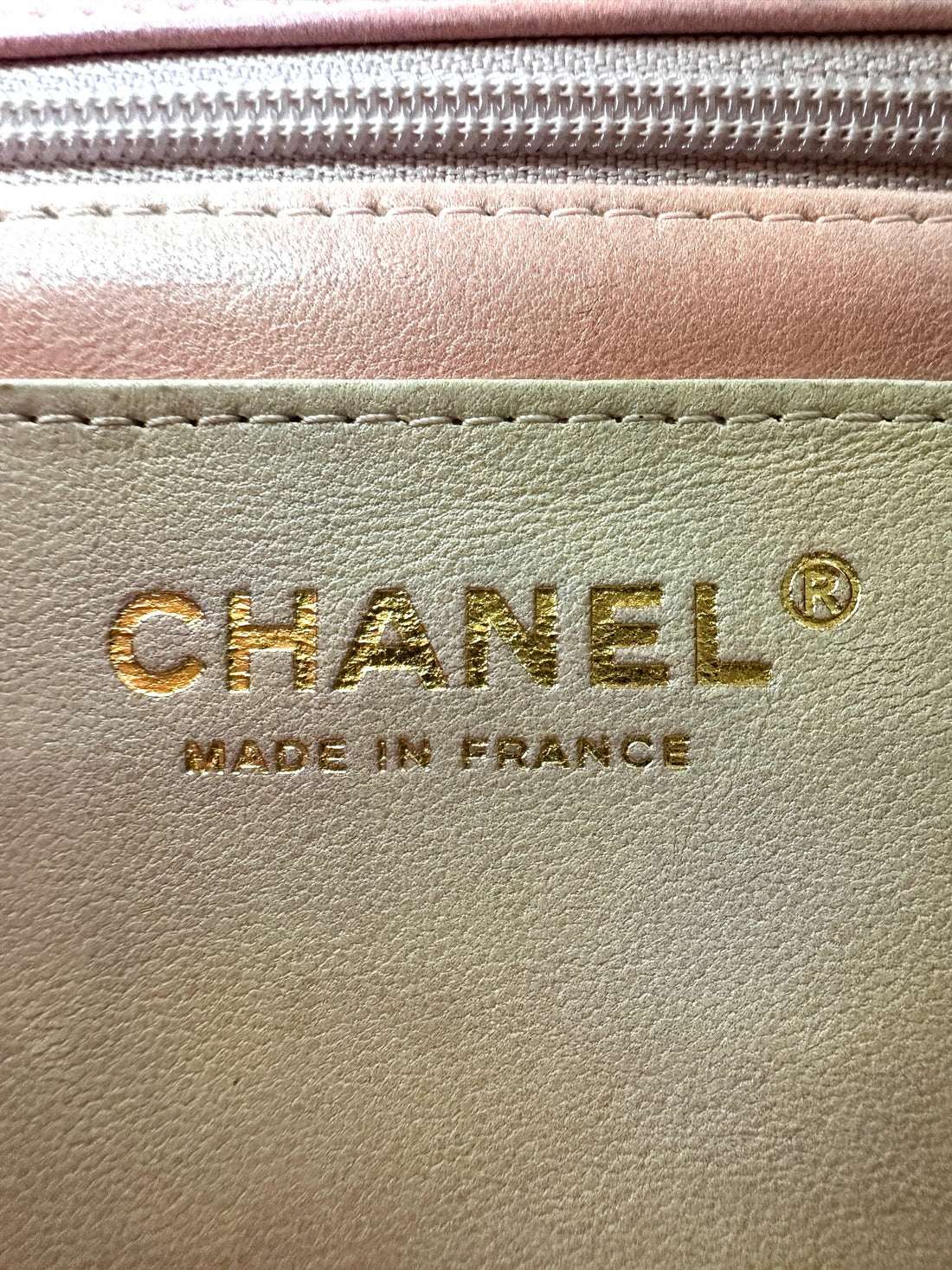Chanel 22P Classic Flap Pink Ombre Quilted Leather Top Handle Flap Bag(HP***T3) CC1855