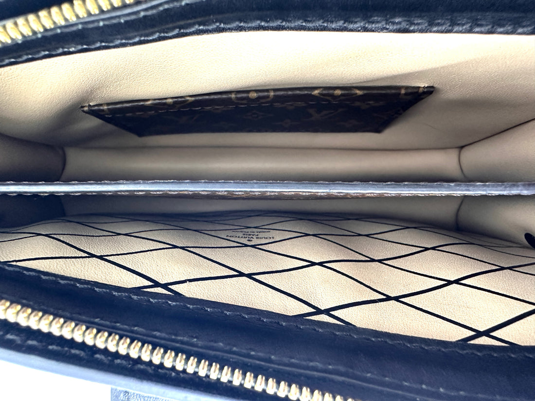 Louis Vuitton Trunk Clutch Monogram Canvas Bag LV2543