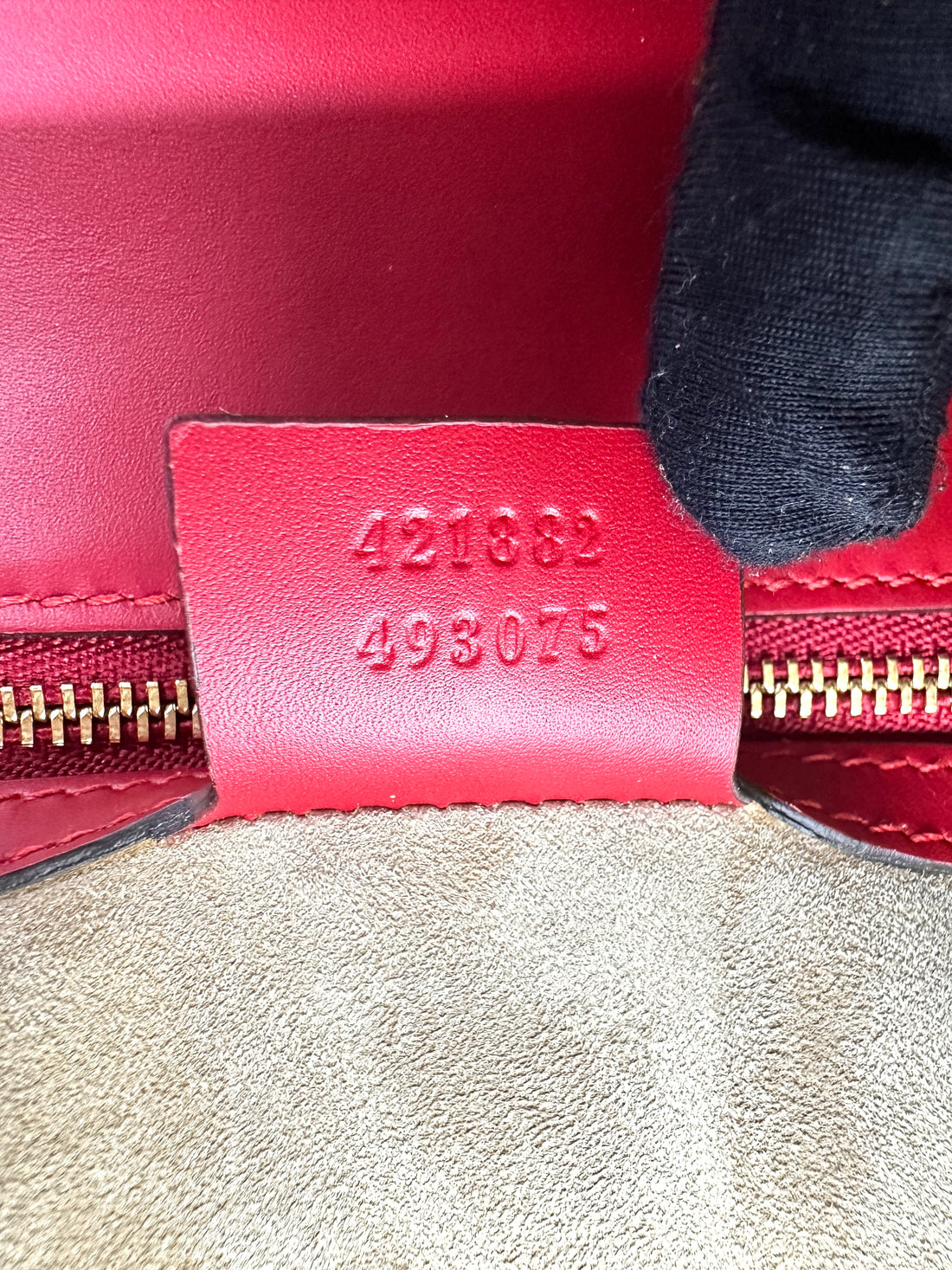 Gucci Sylvie Red Leather Medium Size Shoulder Bag GG892