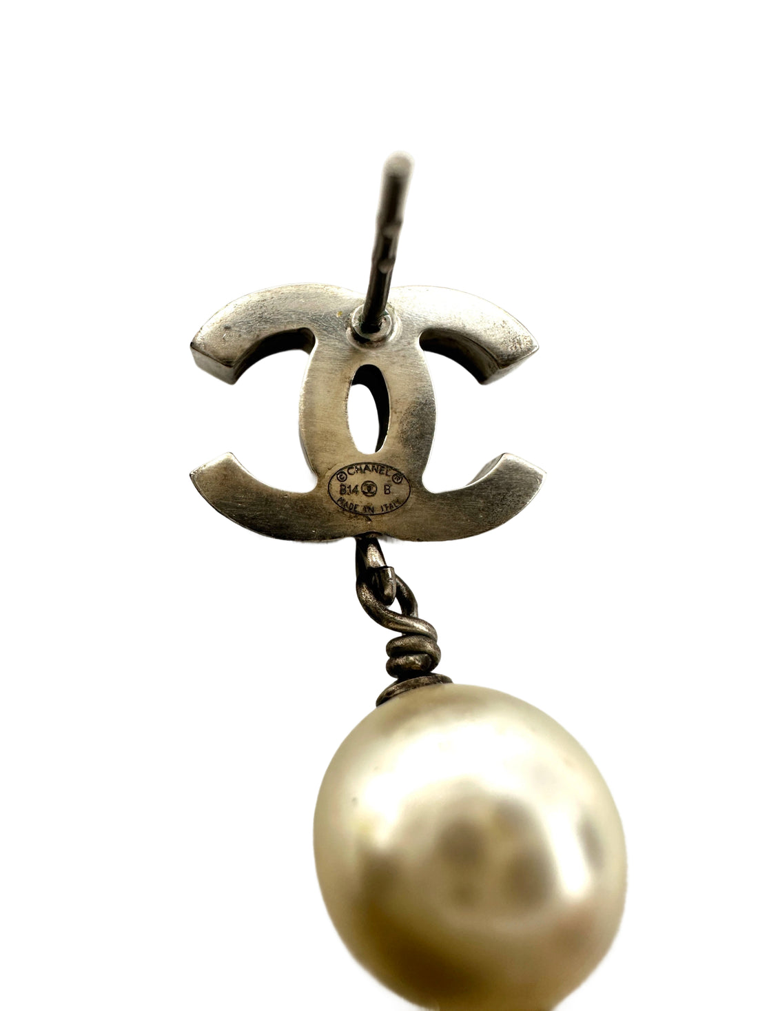 Chanel 14B Silver CC Logo Pearl Drop Pierced Earrings CC1857