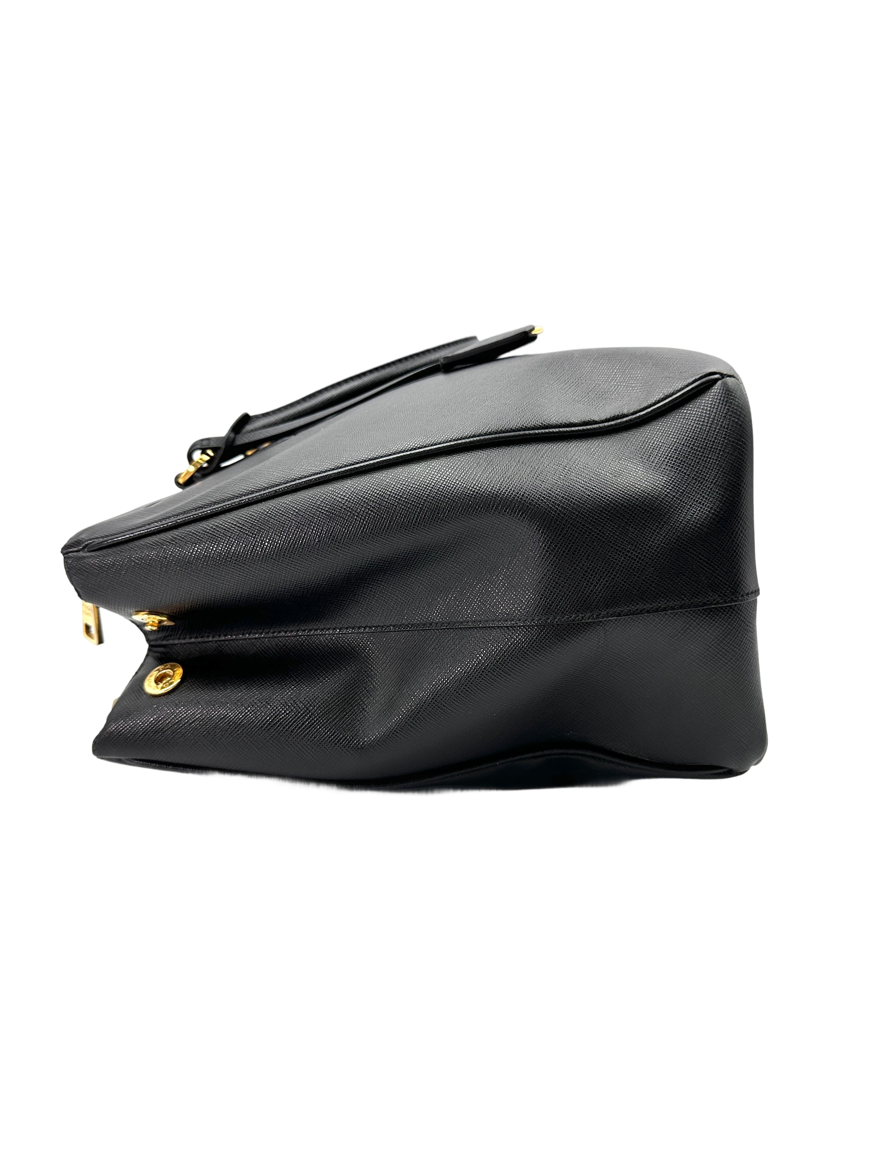 Prada Galleria Black Saffiano Leather Handle Bag PR296