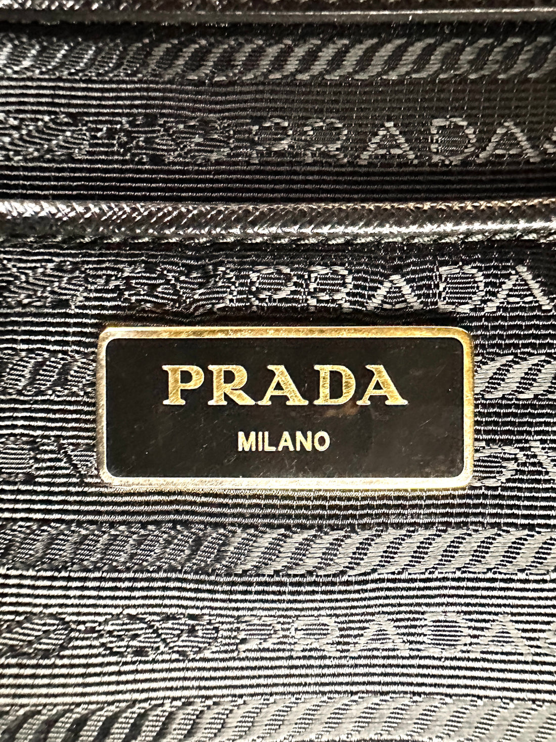 Prada Galleria Black Saffiano Leather Handle Bag PR296