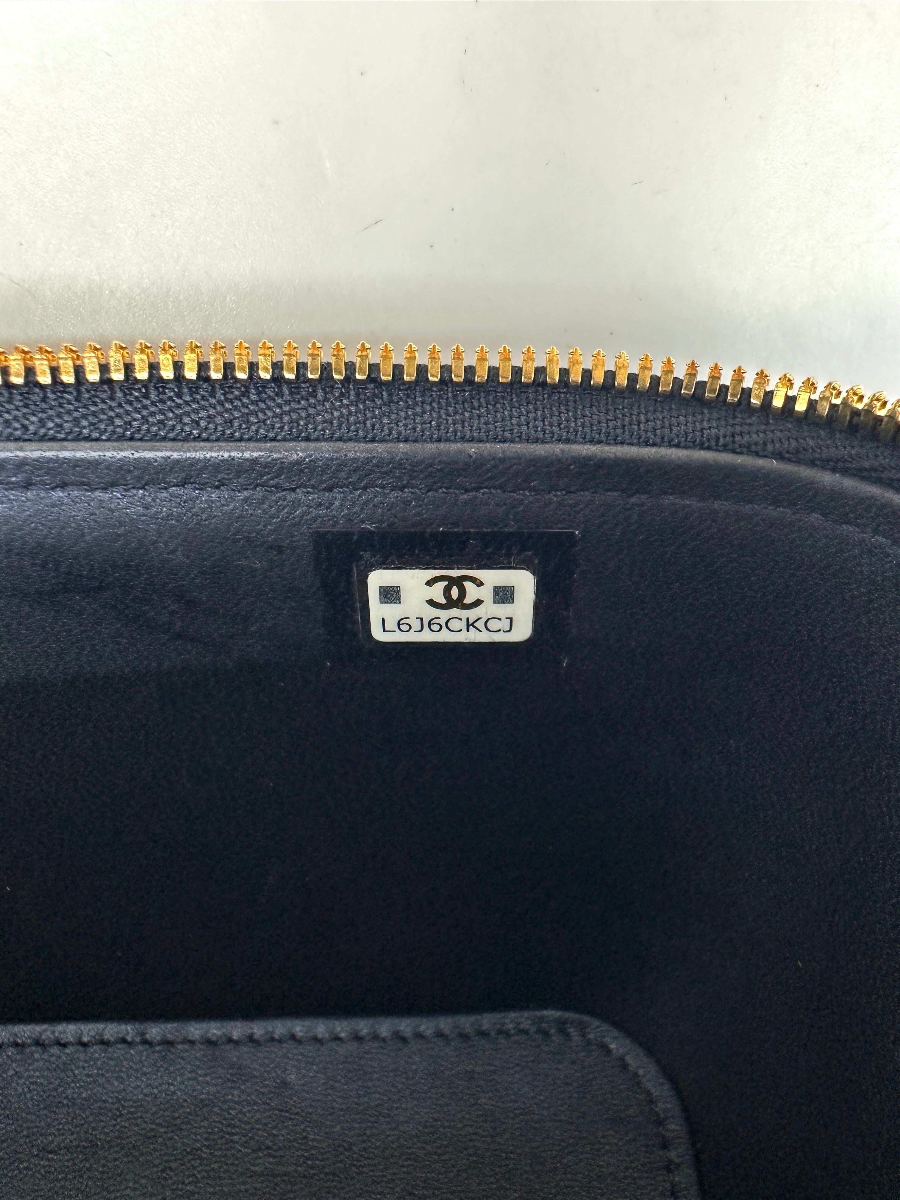Chanel Navy Quilted Lambskin Top Handle Vanity Case(L6***CJ) CC1863