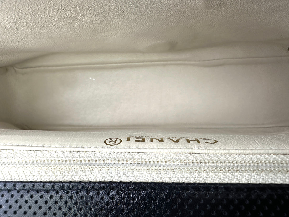 Chanel Vintage Black/White Perforated Leather Flap Bag(64***72) IRIS202