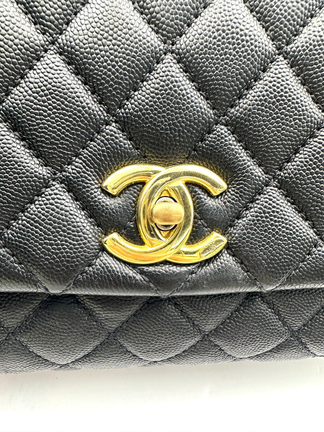 Chanel CoCo Handle Black Quilted Leather Medium Size Handle Bag With Gold Buckle(27***18) CC1866