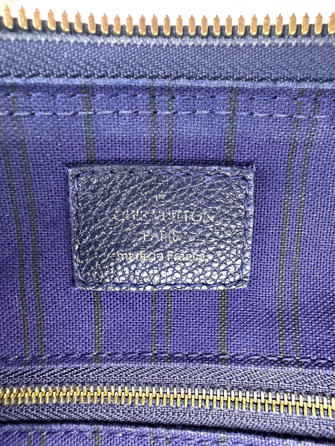 Louis Vuitton Speedy25 Navy Monogram Empreinte Leather Handle Bag LV2553