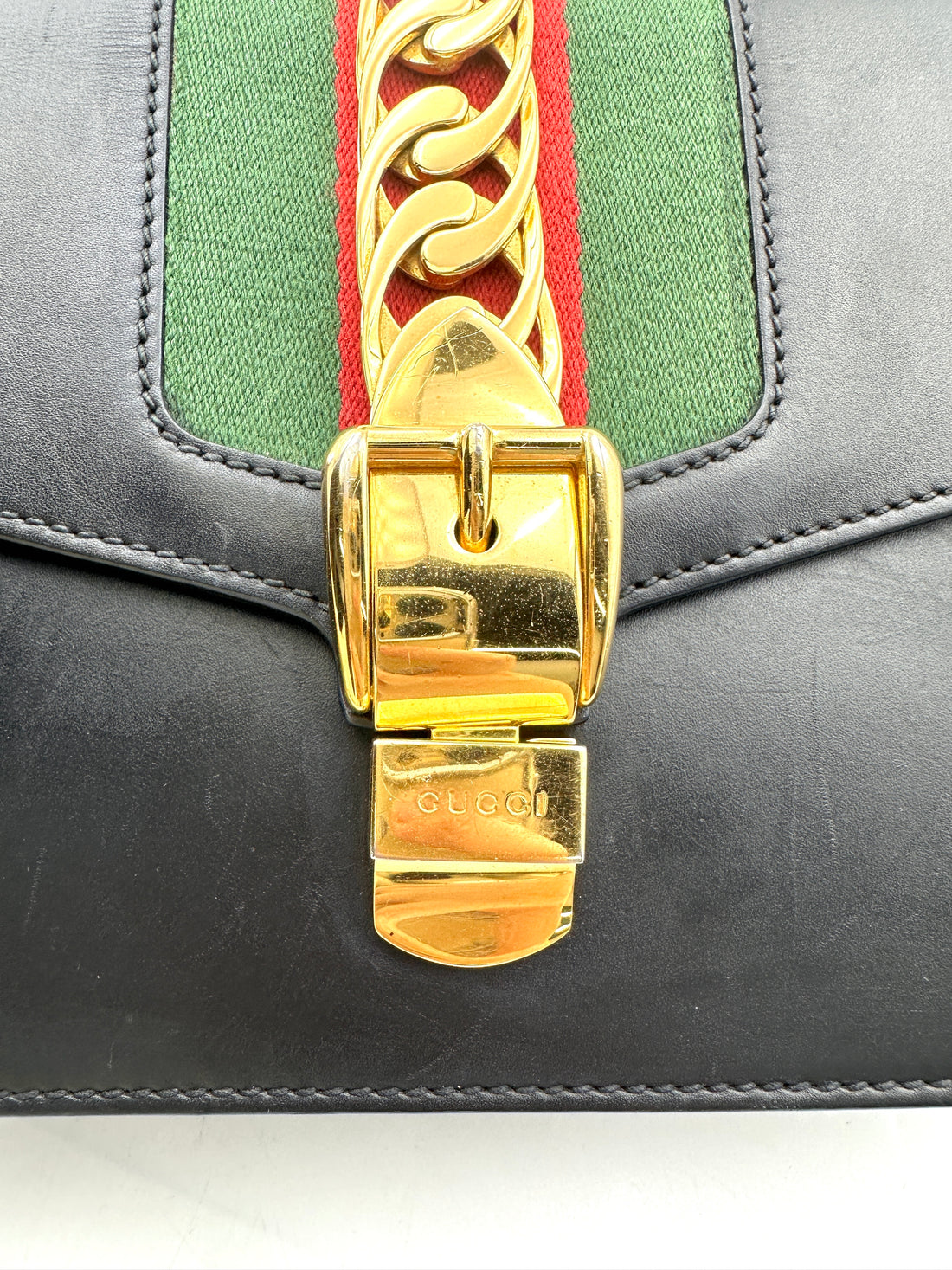 Gucci Sylvie Black Leather Medium Size Shoulder Bag GG901