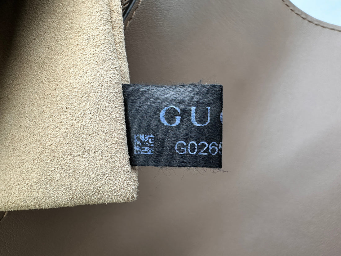 Gucci GG Marmont Beige Chevron Quilted Leather Medium Size Top Handle Bag GG902