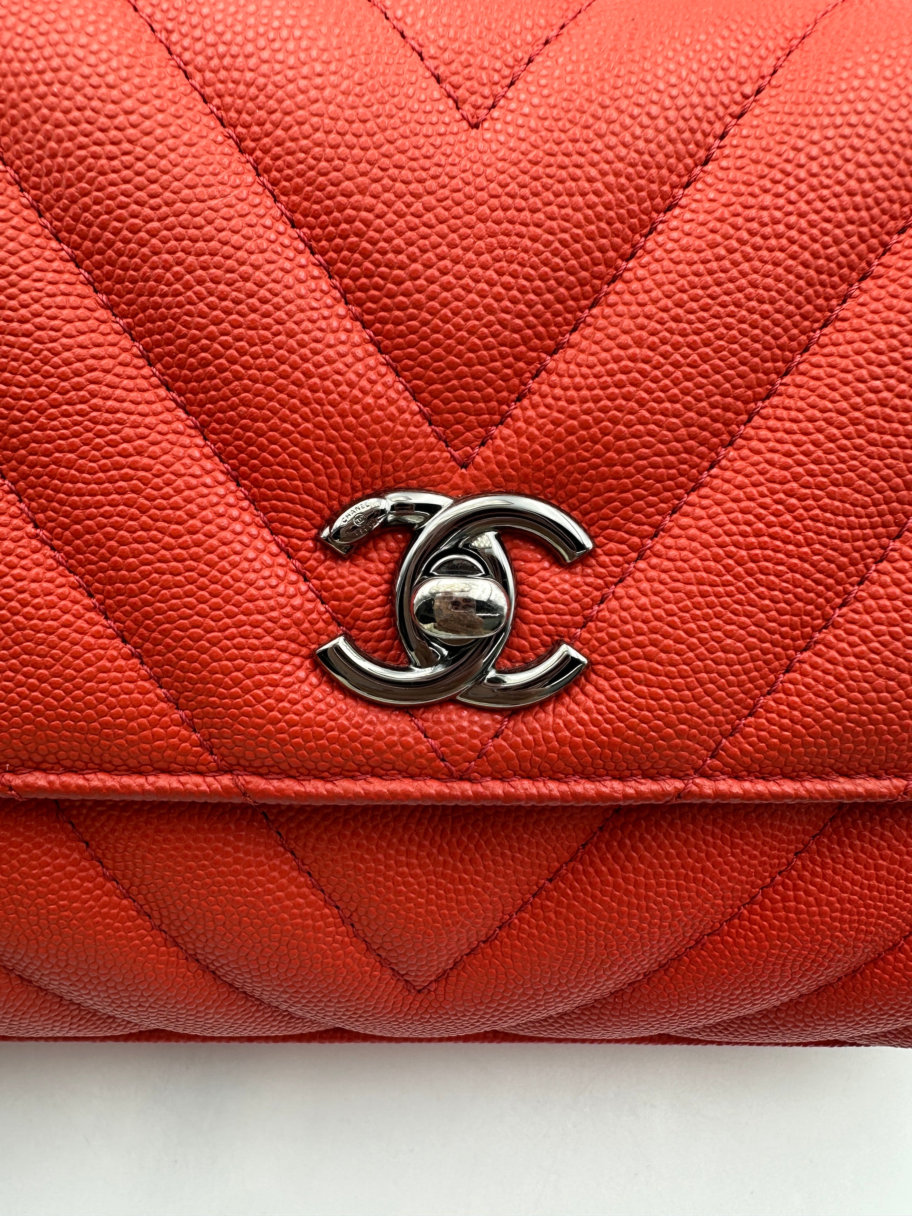 Chanel CoCo Handle Red Chevron Quilted Leather Handle Bag With Silver Buckle(28***40) IRIS203