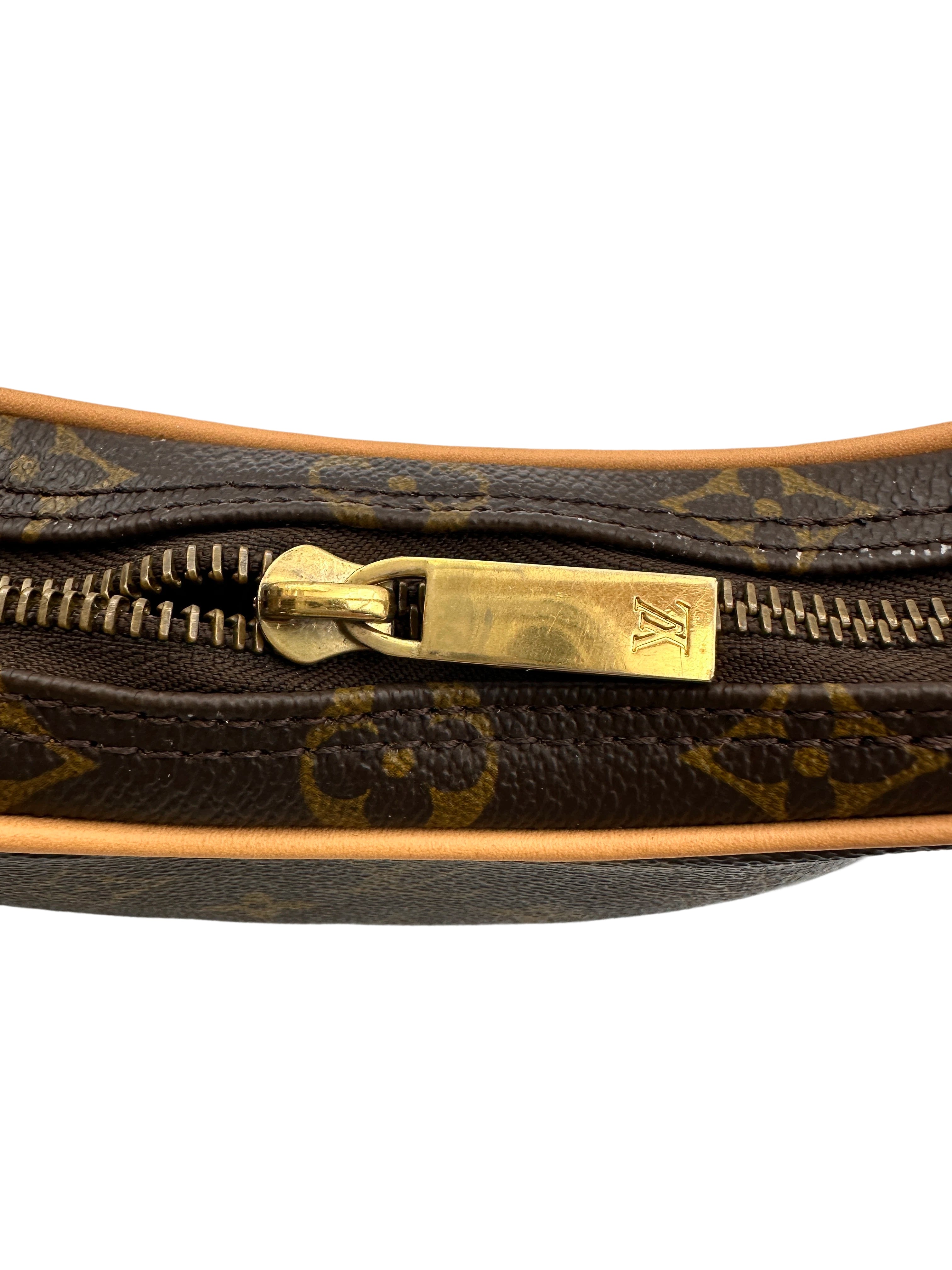 Louis Vuitton Croissant Monogram Canvas Shoulder Bag LV2559