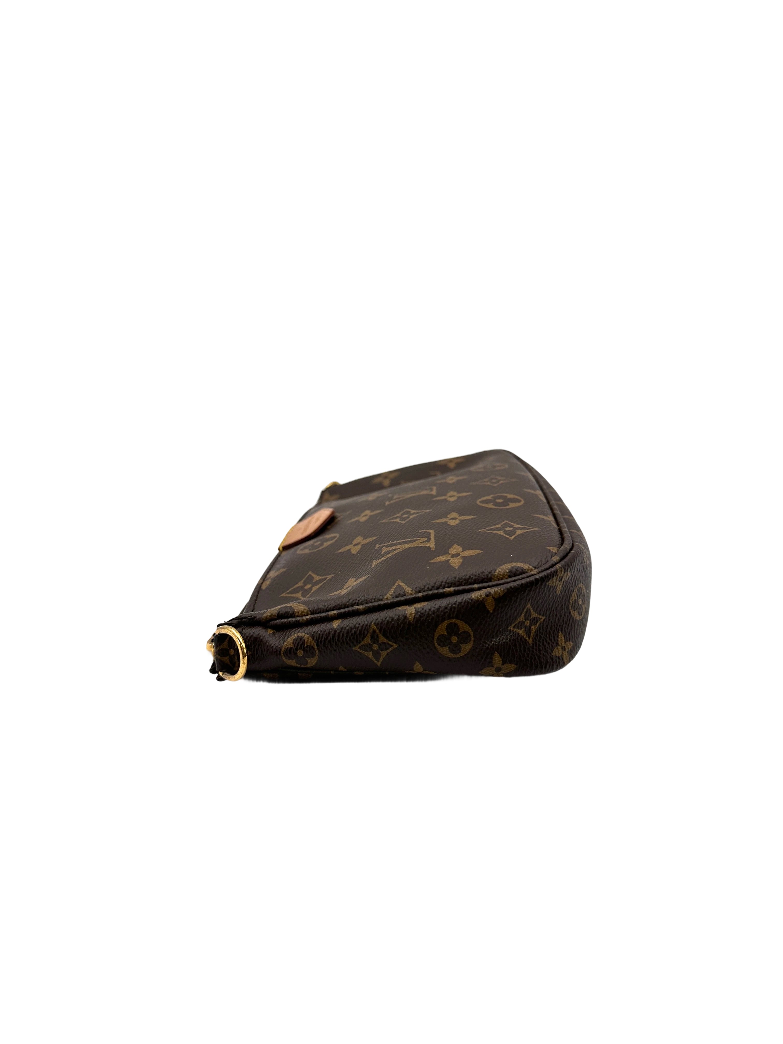 Louis Vuitton Monogram Canvas Multi Pochette Accessoires LV2564