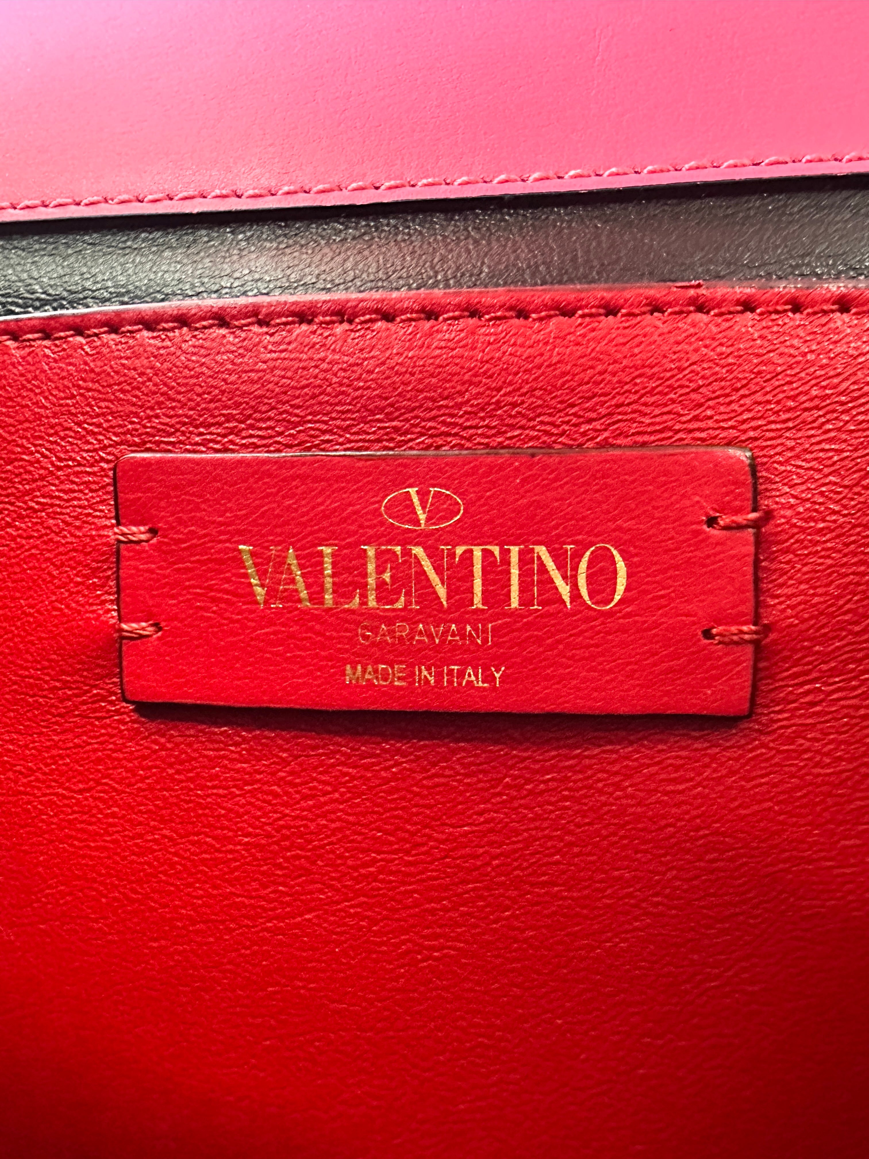 Valentino Garavani VSling Pink Leather Shoulder Bag VT28