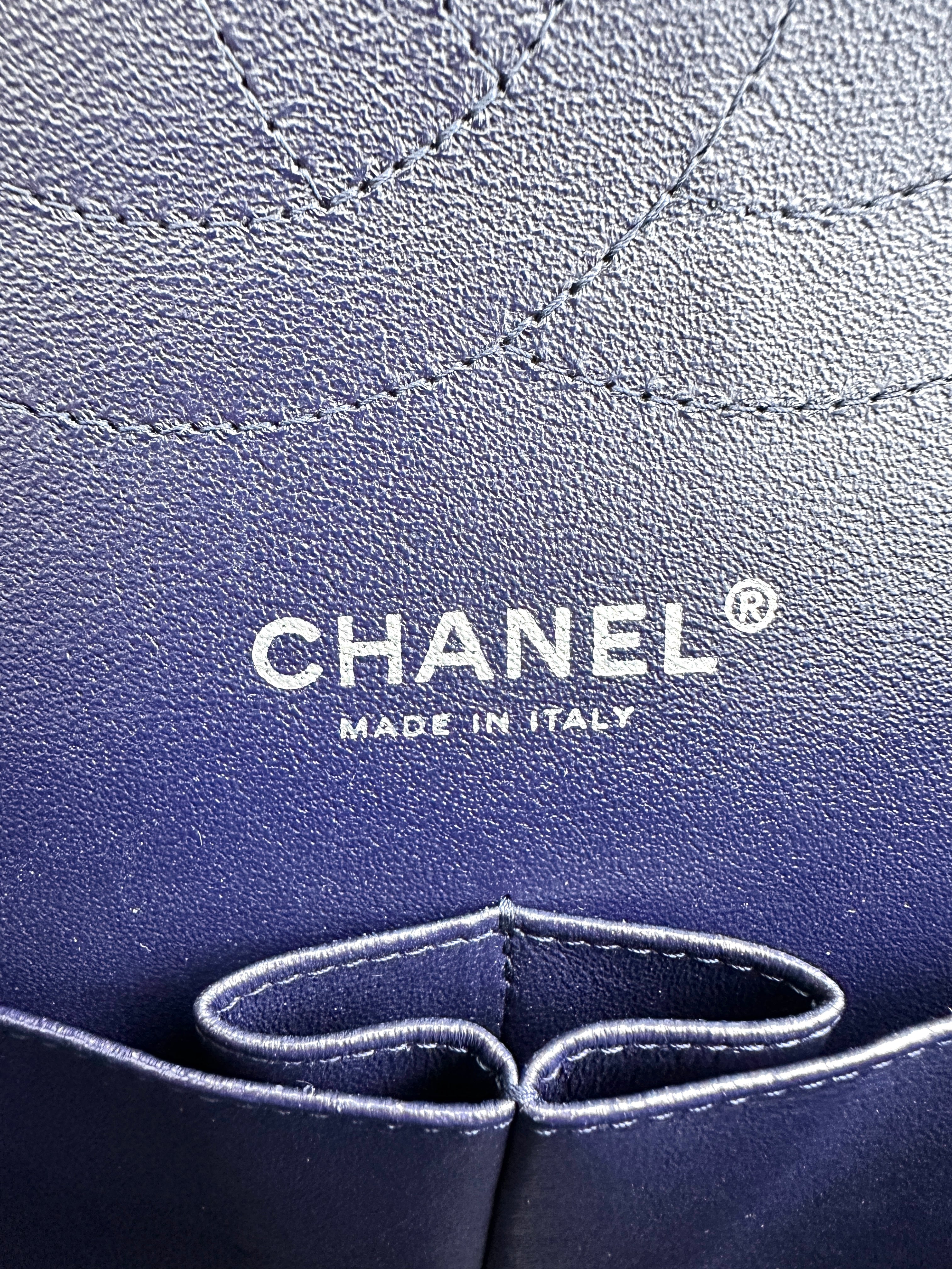 Chanel Classic Flap Navy Quilted Leather Jumbo Flap Bag With Silver Buckle(19***93) CC1870