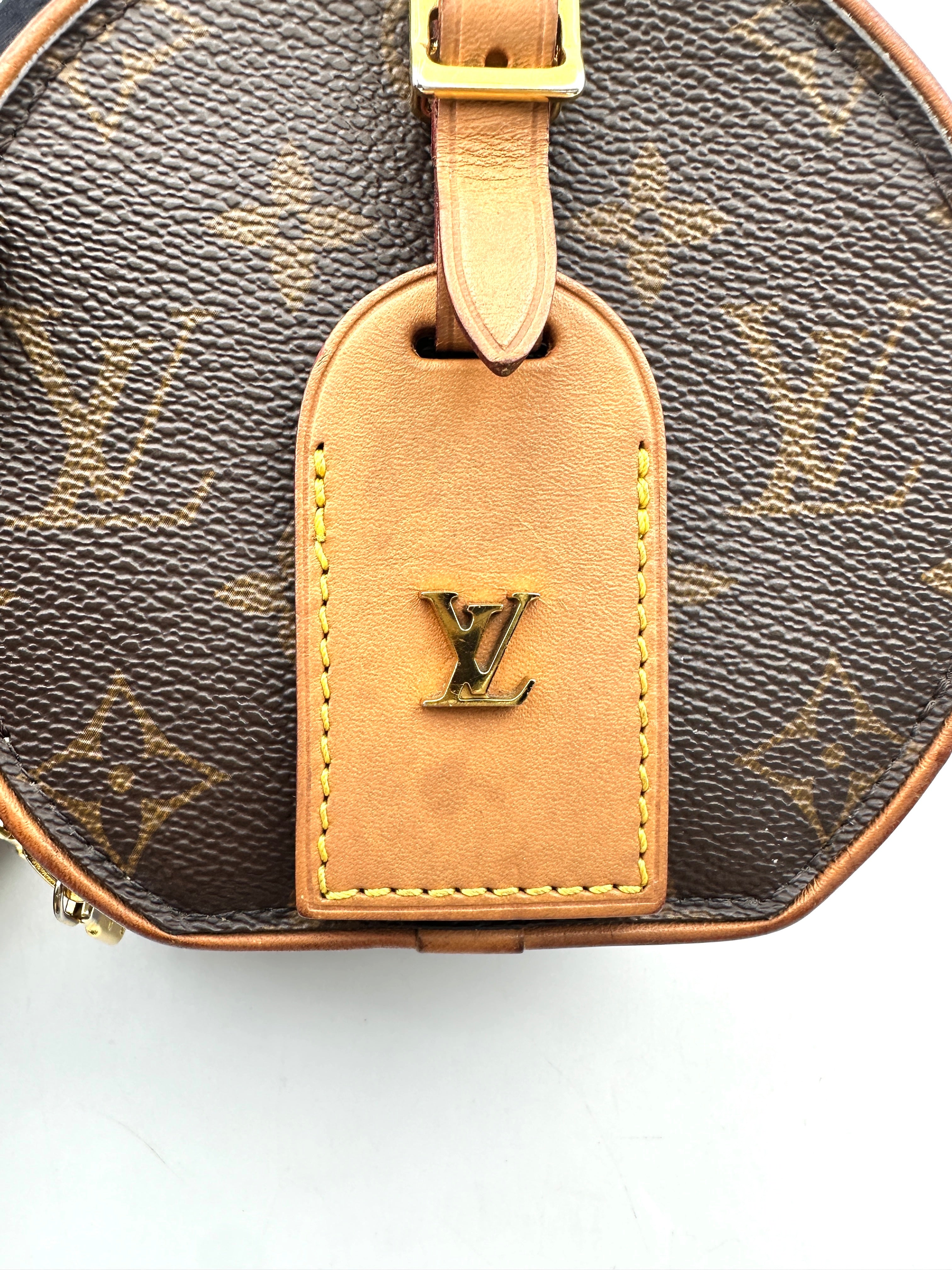 Louis Vuitton Monogram Canvas Boite Chapeau Bag LV2570