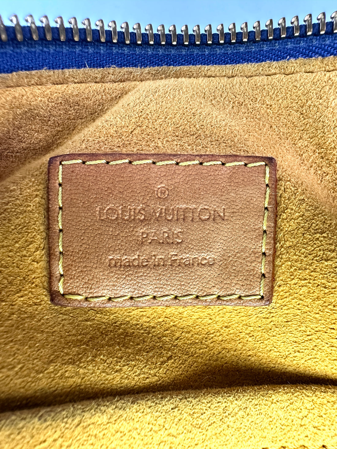 Louis Vuitton Blue Monogram Denim Blue Baggy Shoulder Bag LV2572