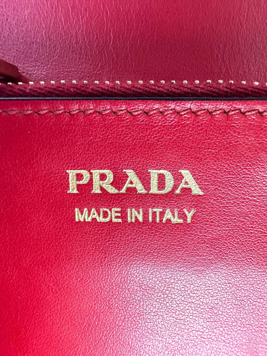 Prada Monochrome Red Saffiano Lux Tote Handle Bag PR301