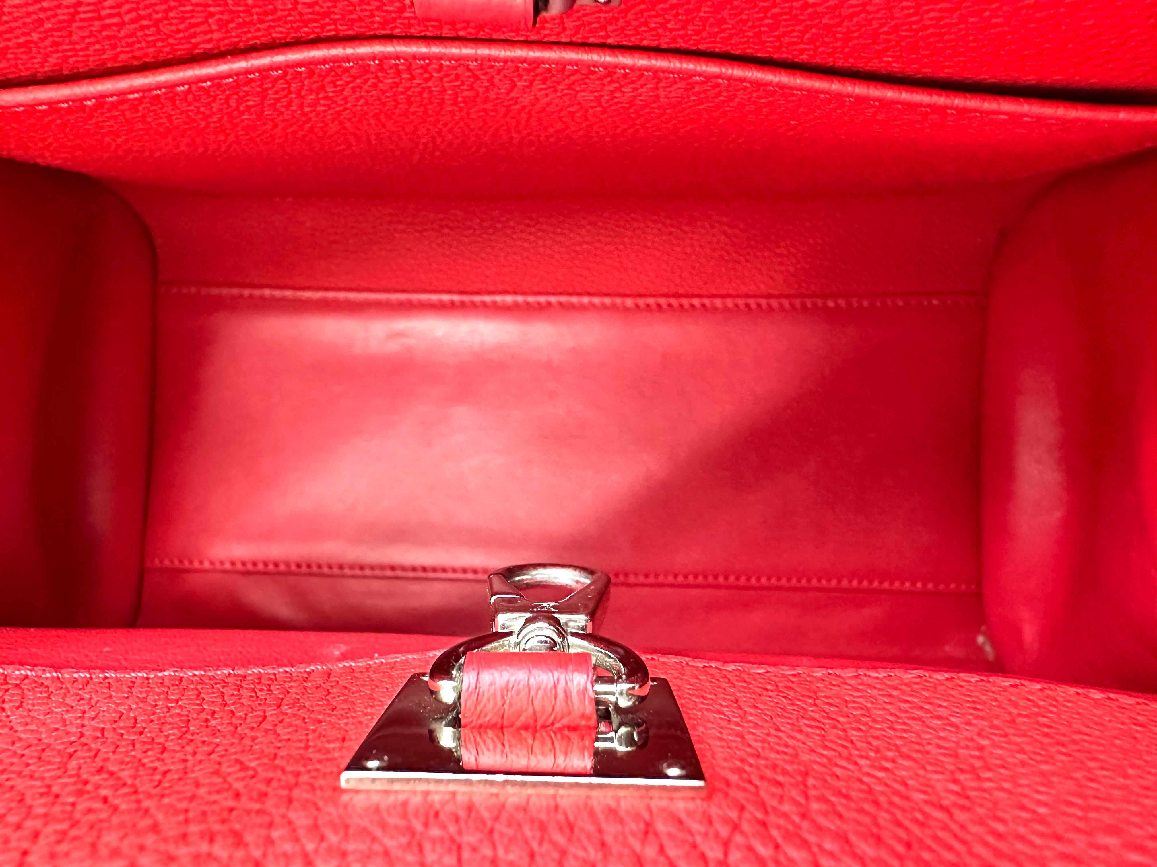 Louis Vuitton City Steamer Red Grained Leather Handle Bag LV2577