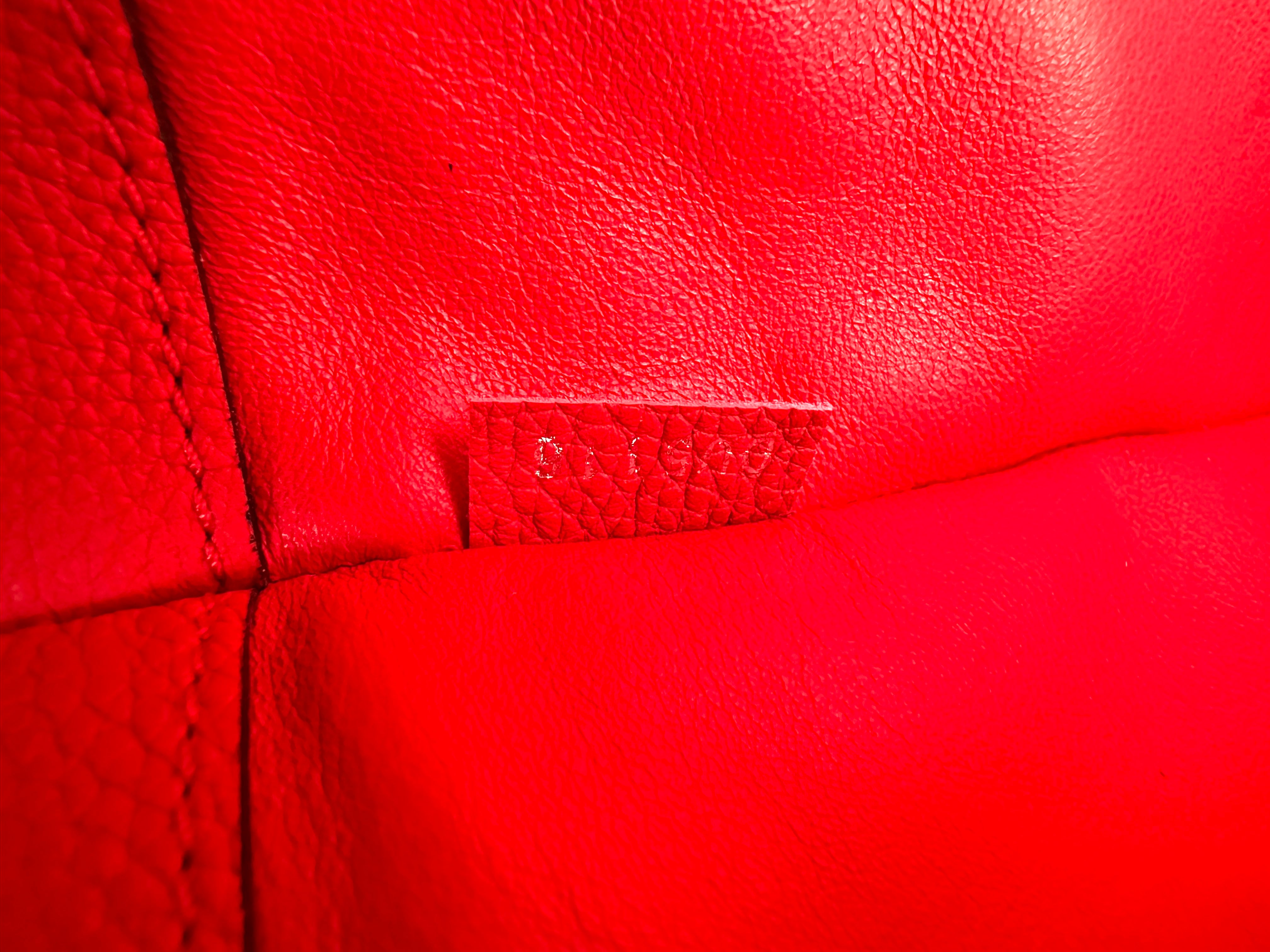Louis Vuitton City Steamer Red Grained Leather Handle Bag LV2577