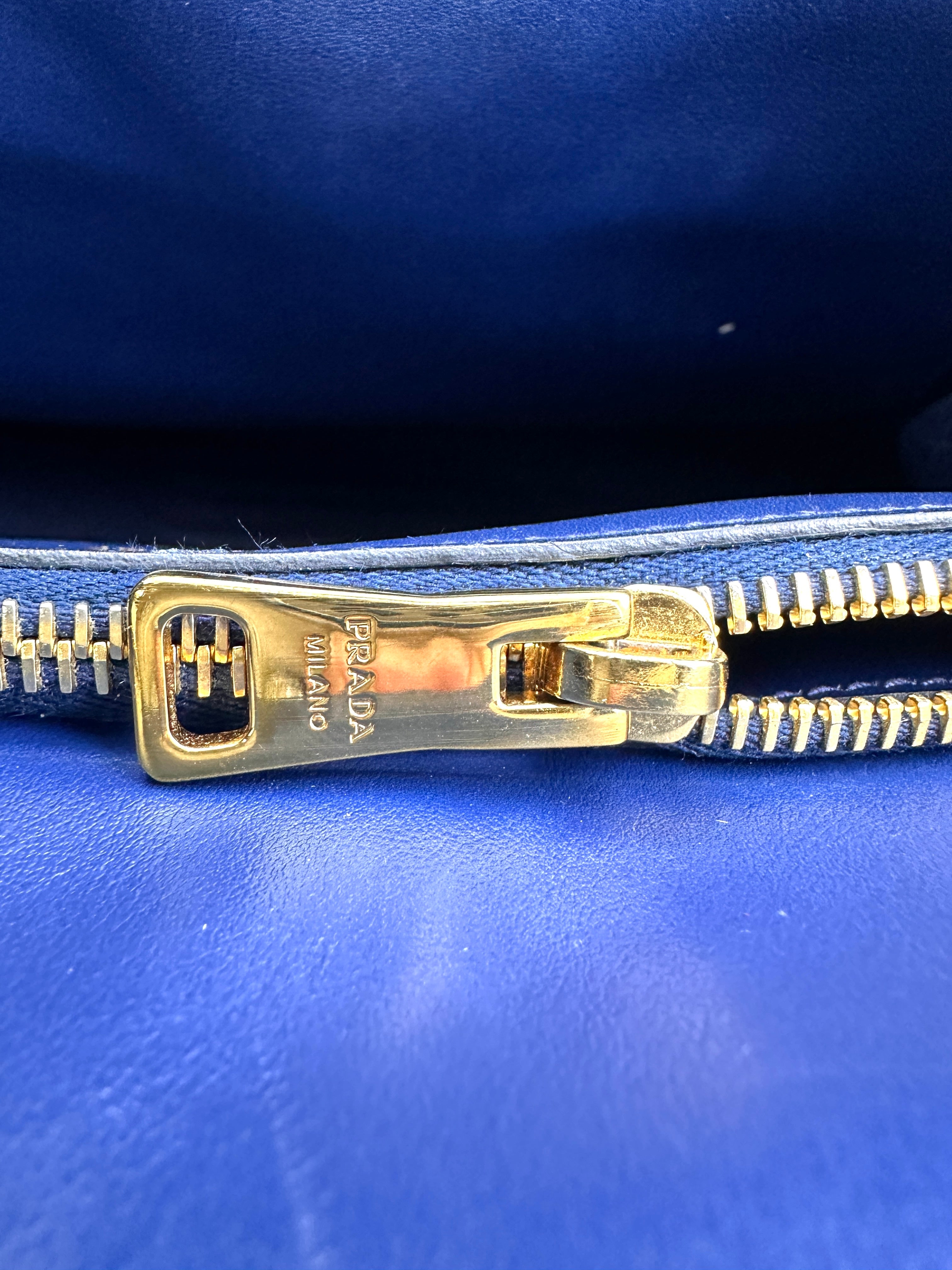 Prada Monochrome Blue Saffiano Lux Small Size Tote Handle Bag PR300