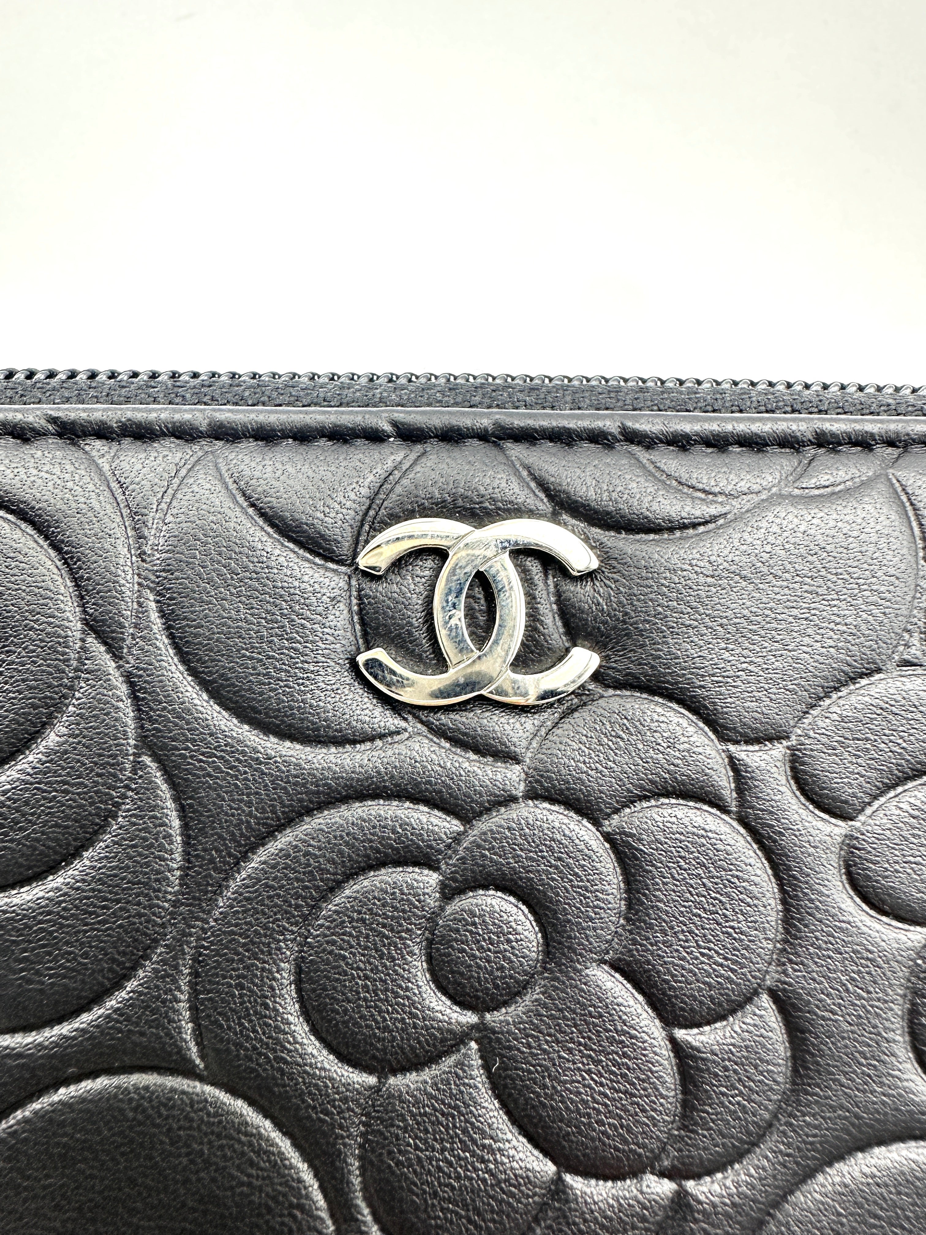 Chanel Camellia Embossed Black Leather Flap Long Wallet(17***72) CC1872