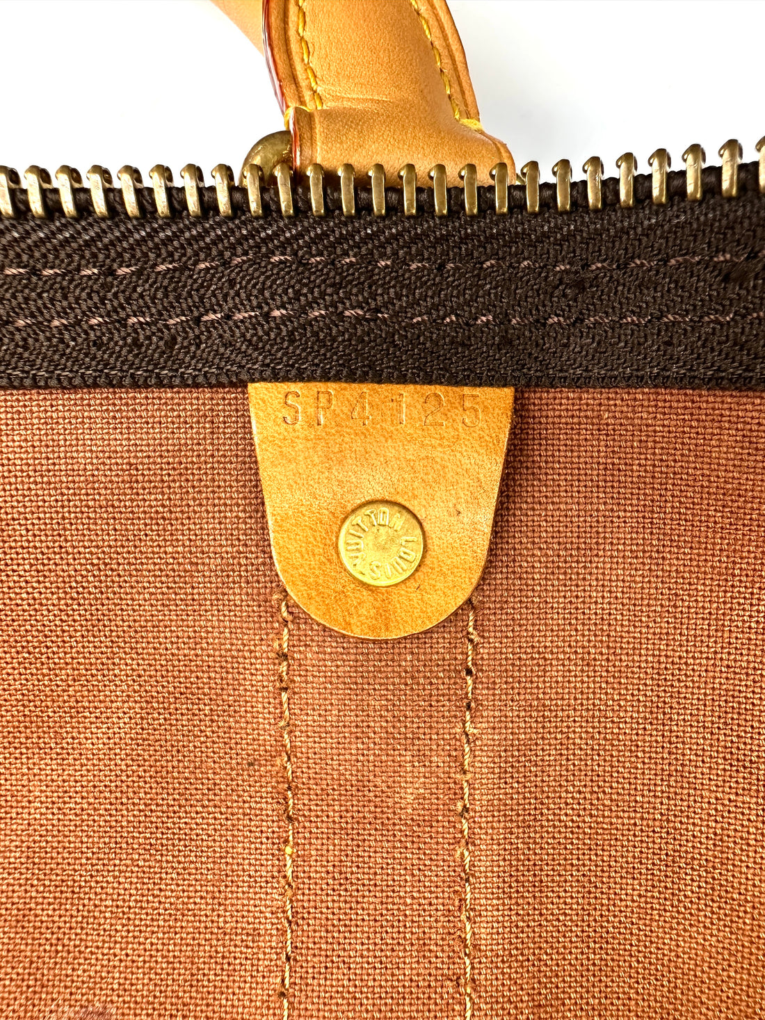 Louis Vuitton Keepall Monogram Canvas Handle Bag LV2606