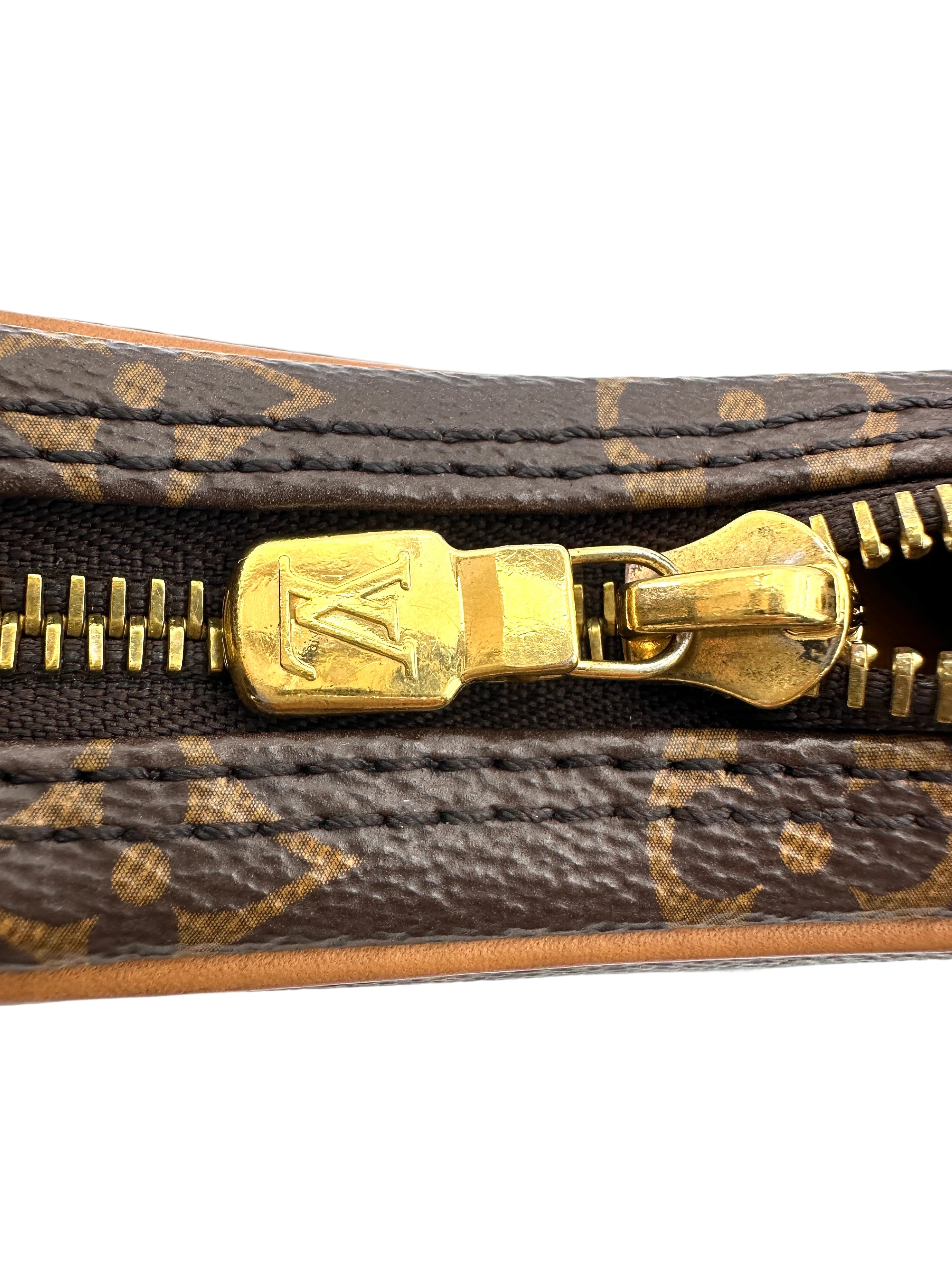 Louis Vuitton Loop Monogram Canvas Shoulder Bag LV2583