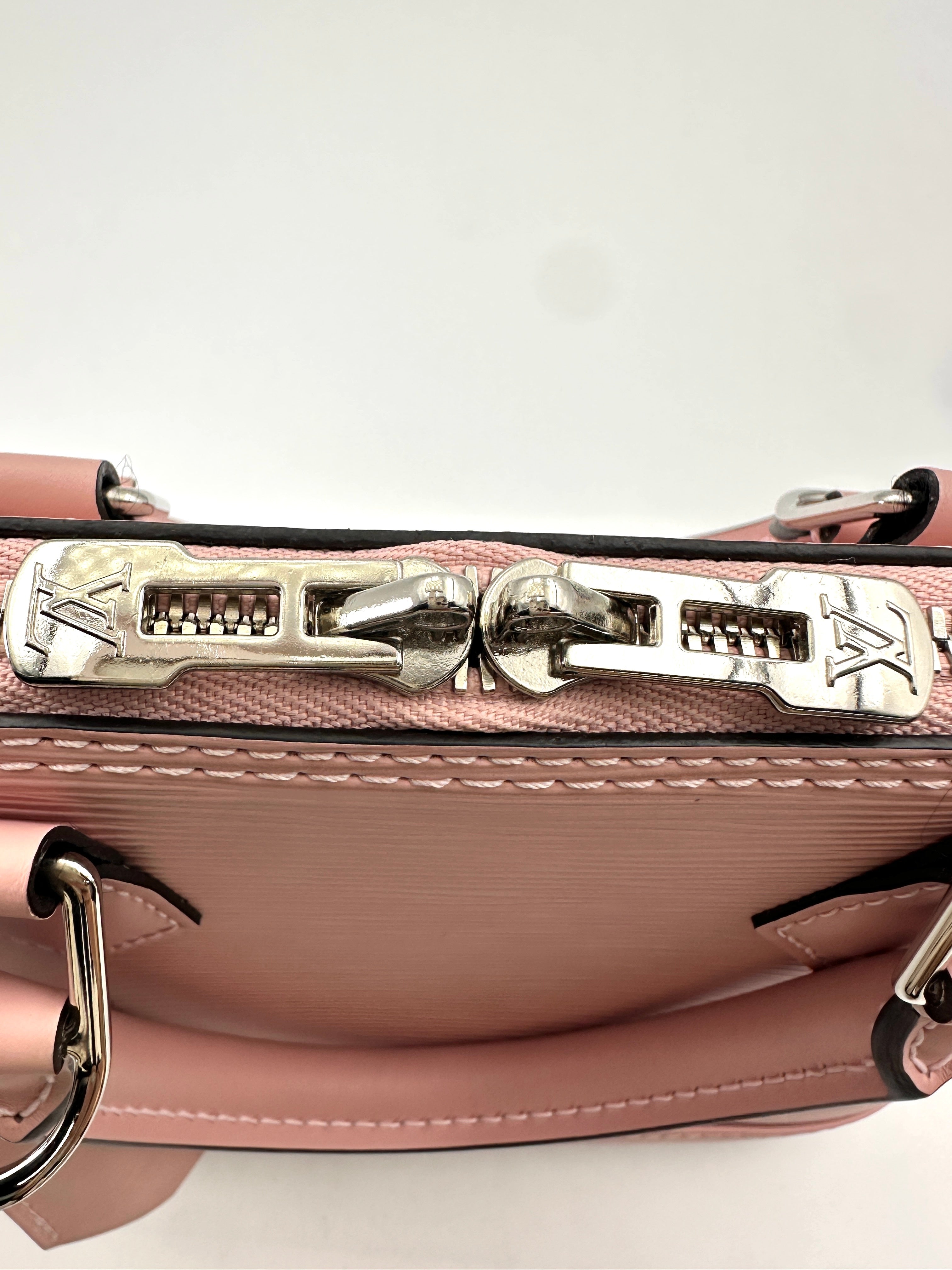 Louis Vuitton Alma BB Pink Epi Leather Handle Bag LV2590