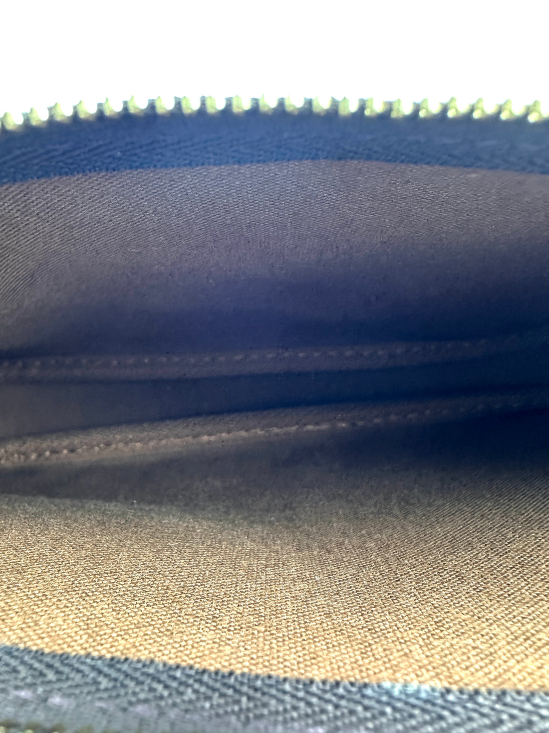 Louis Vuitton Monogram Canvas Pochette Accessoires LV2598